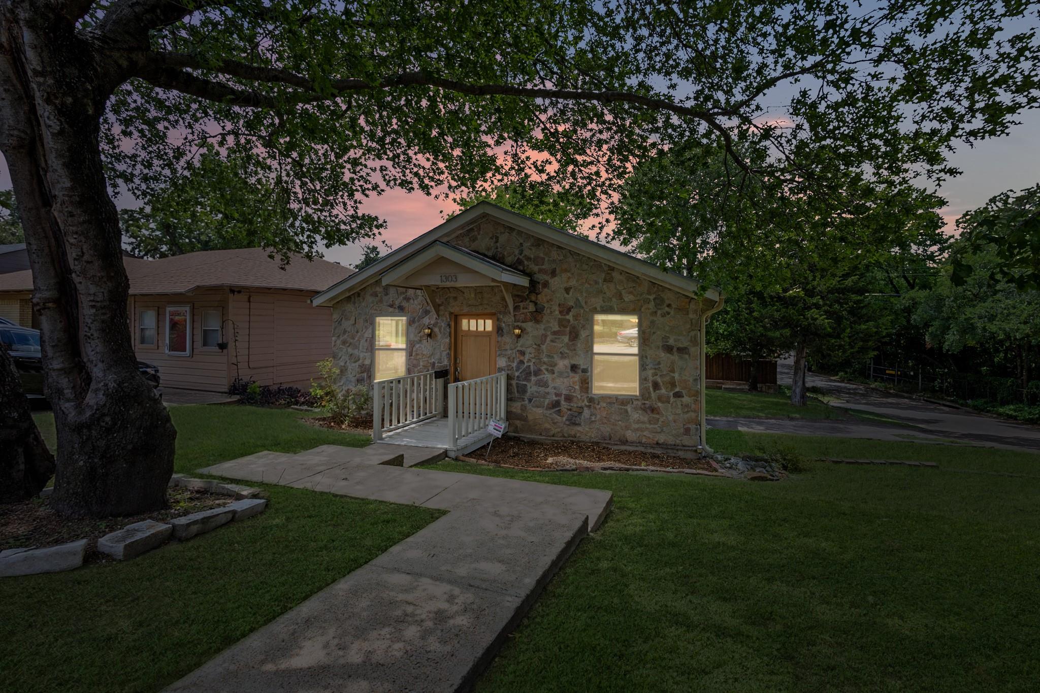 main property photo 1
