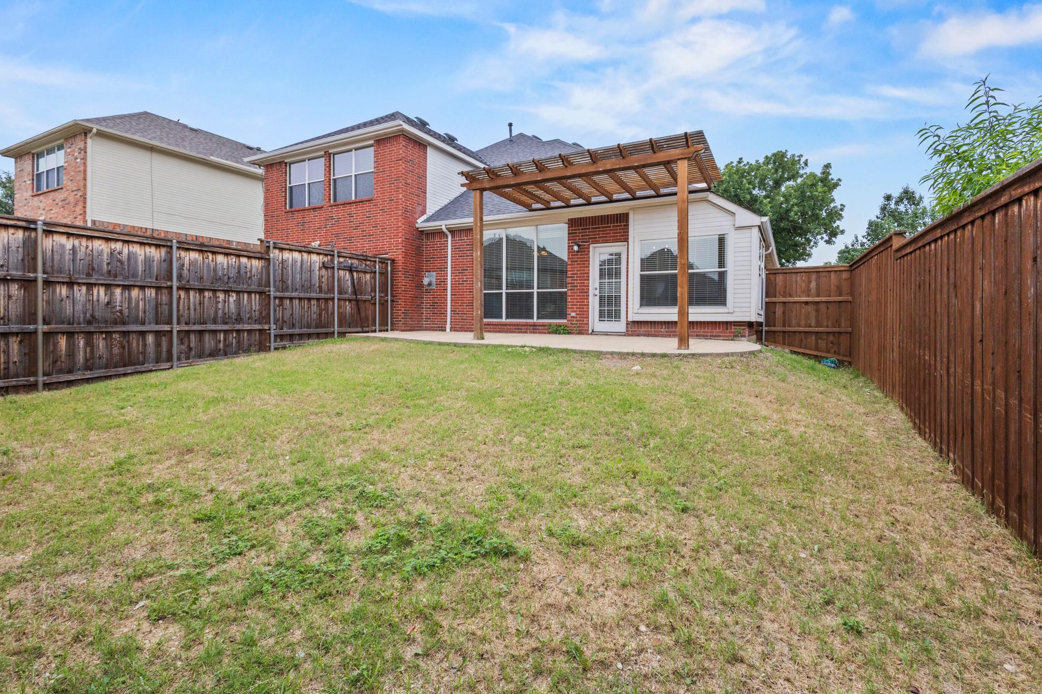 main property photo 24