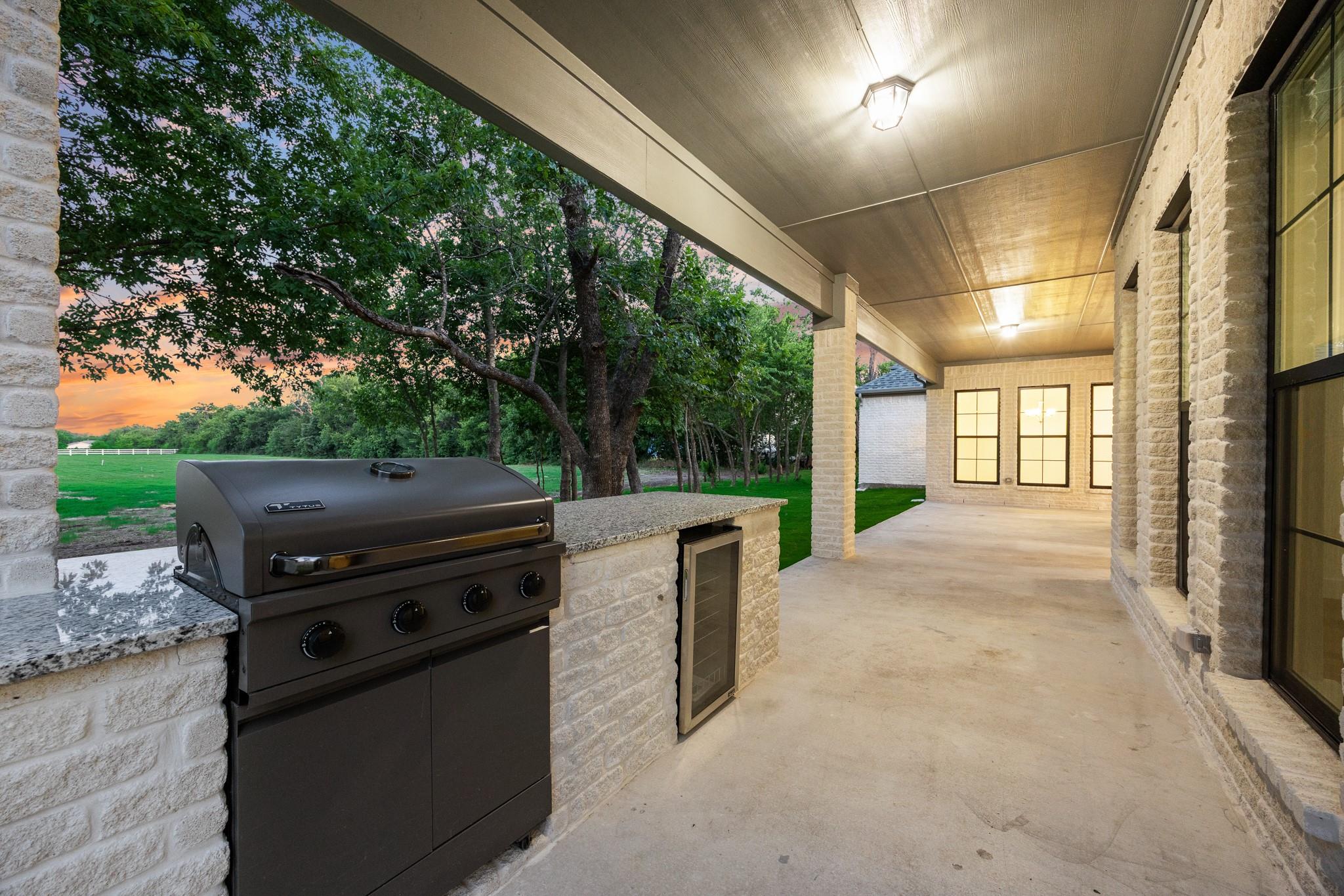 main property photo 38