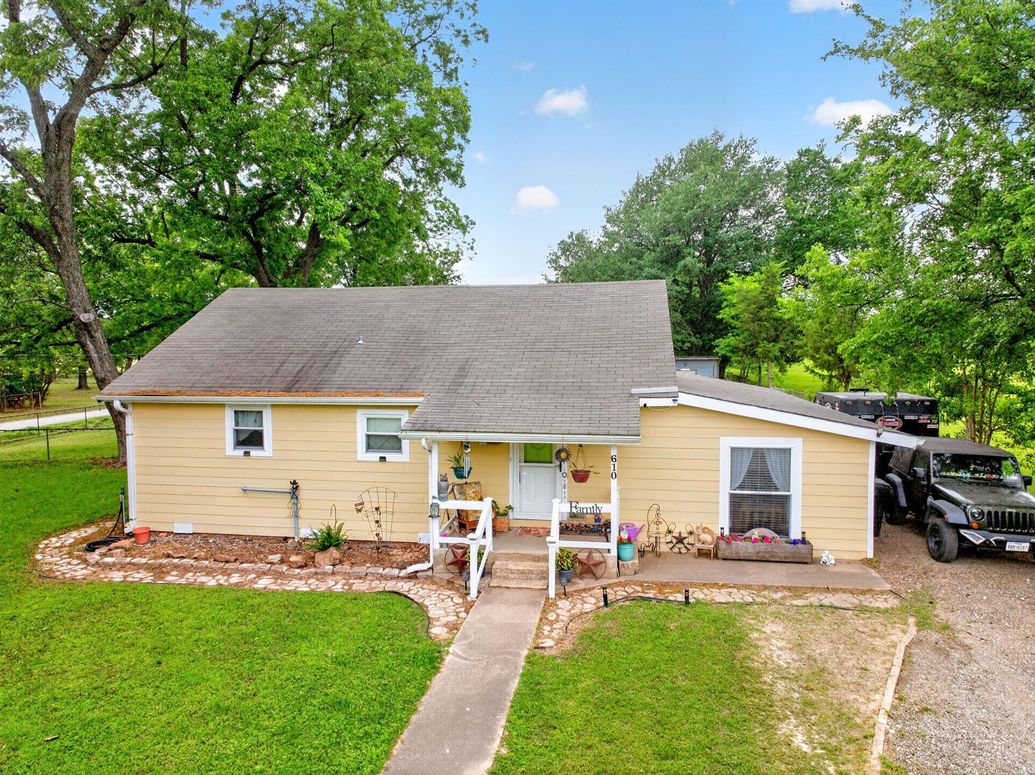 main property photo 24