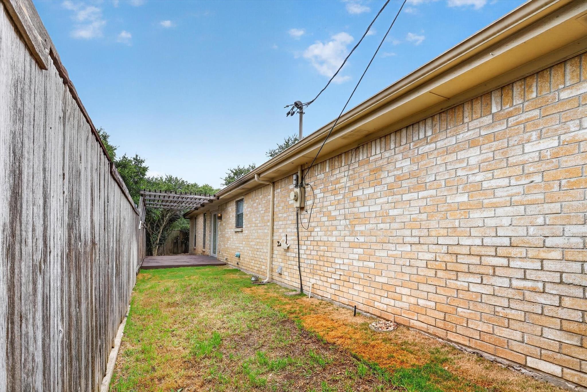 main property photo 38