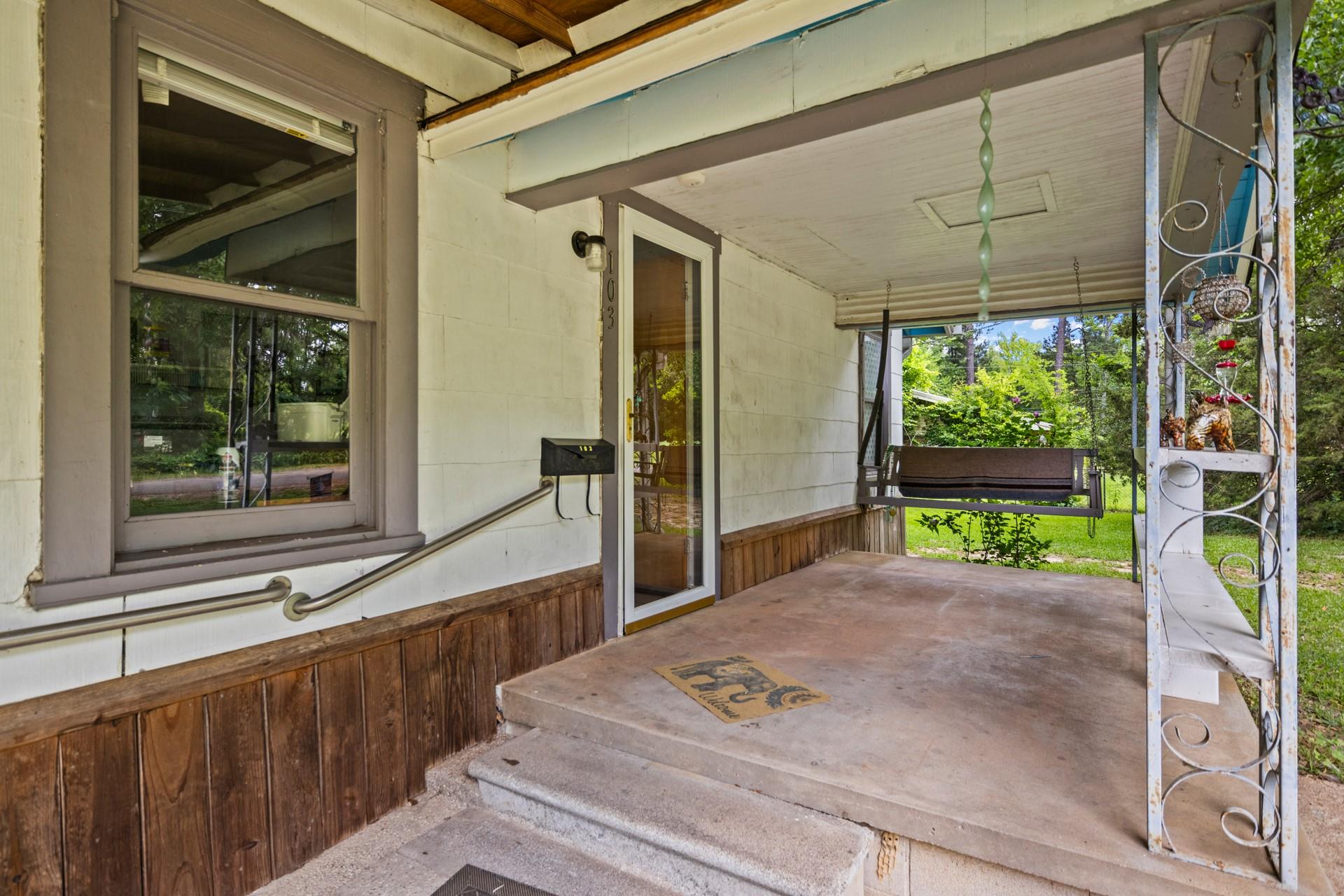 main property photo 3