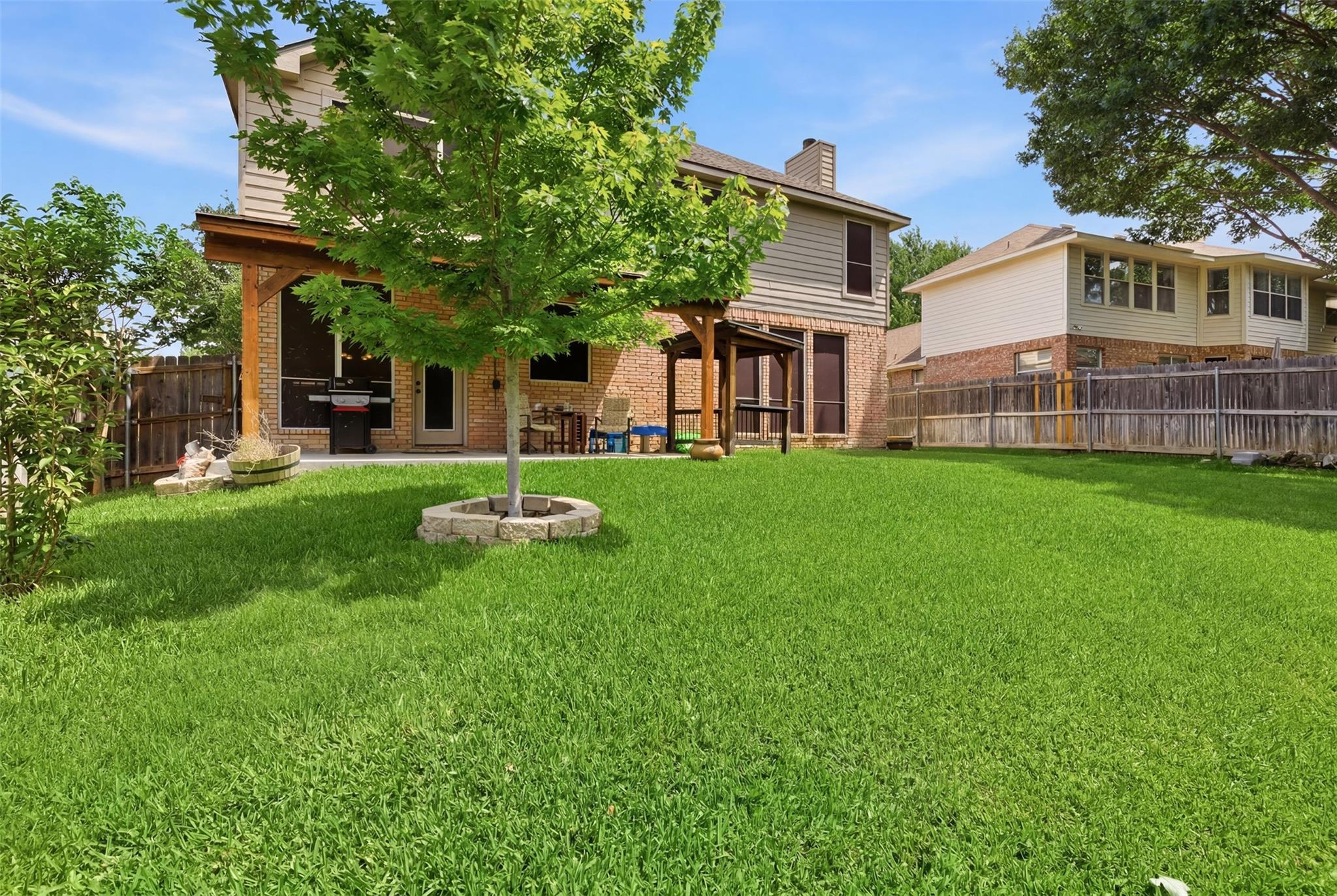 main property photo 29