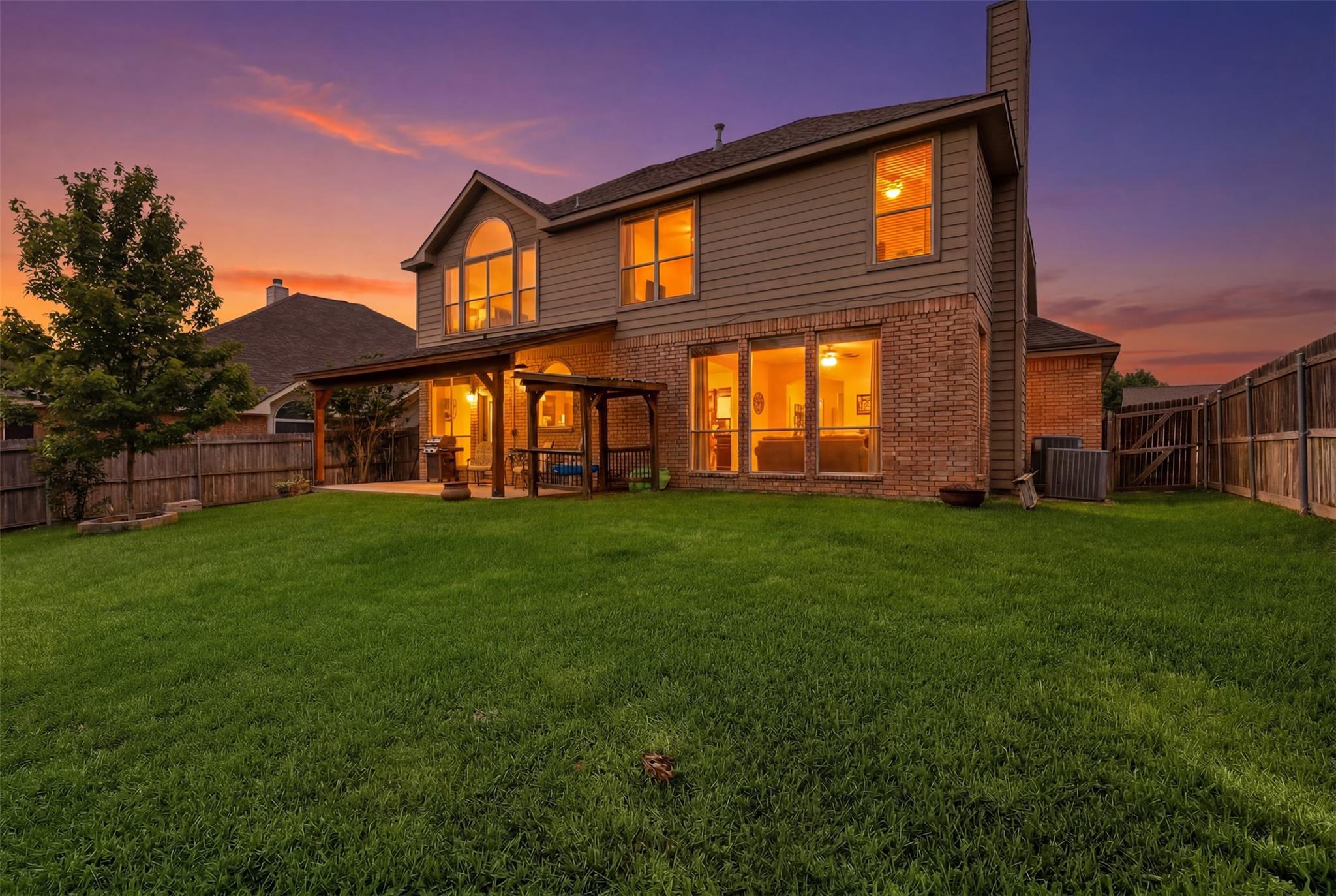 main property photo 30