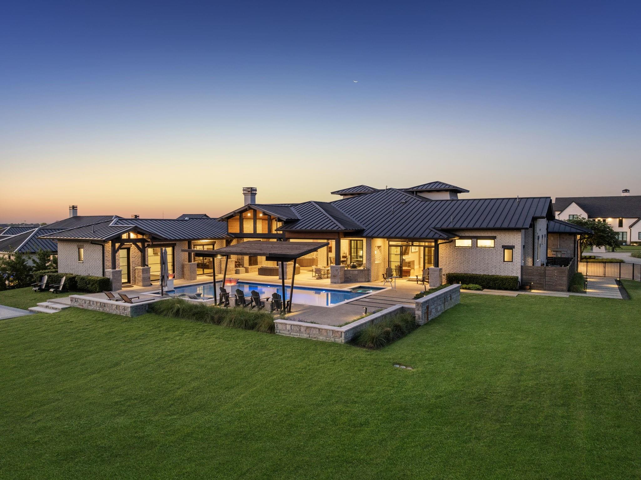 main property photo 37