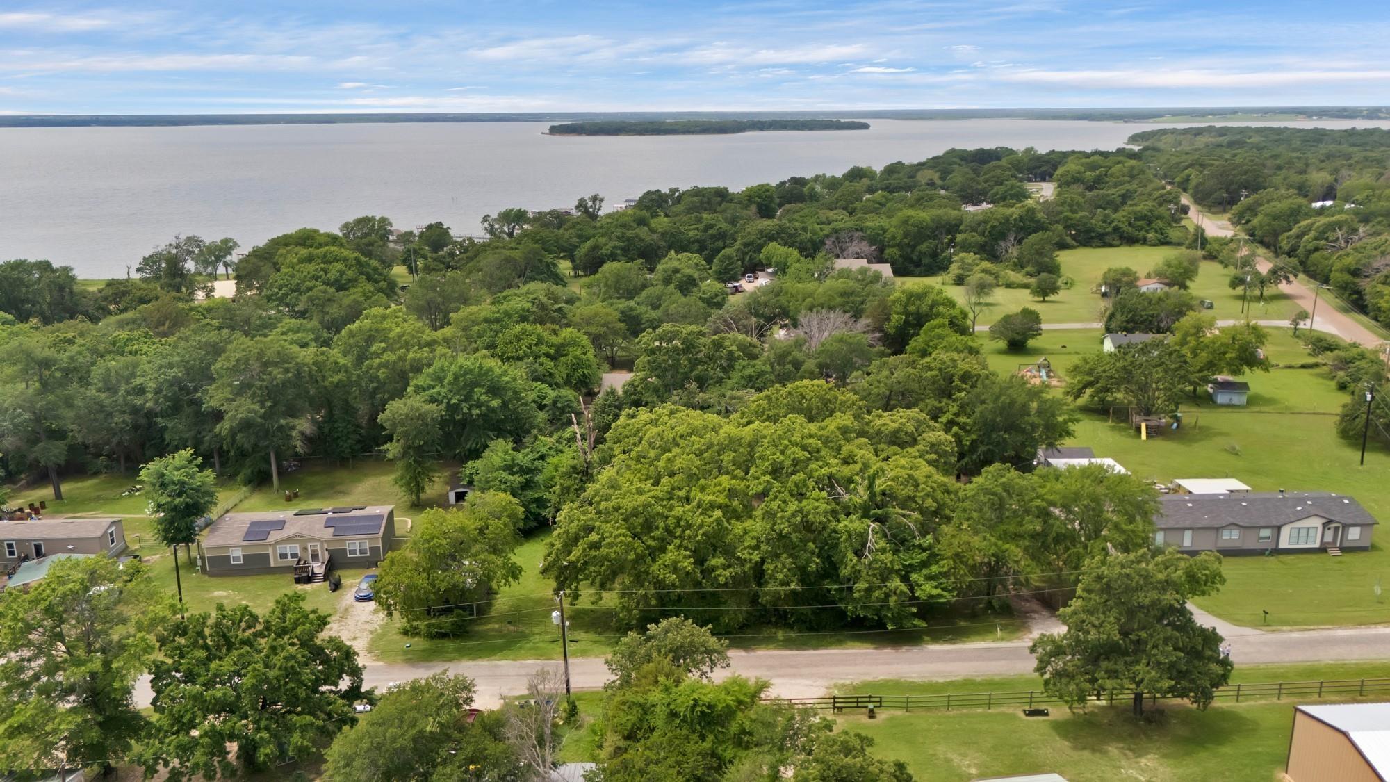 main property photo 6