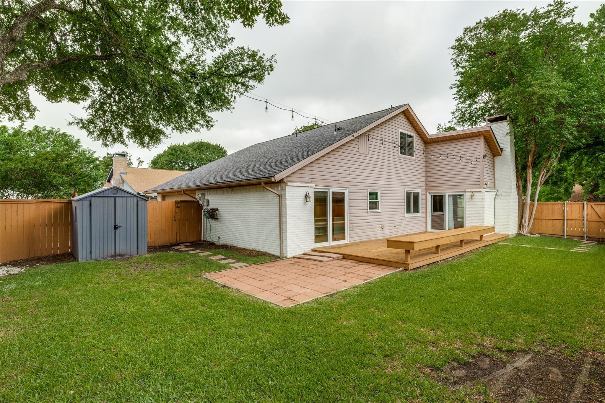 main property photo 23