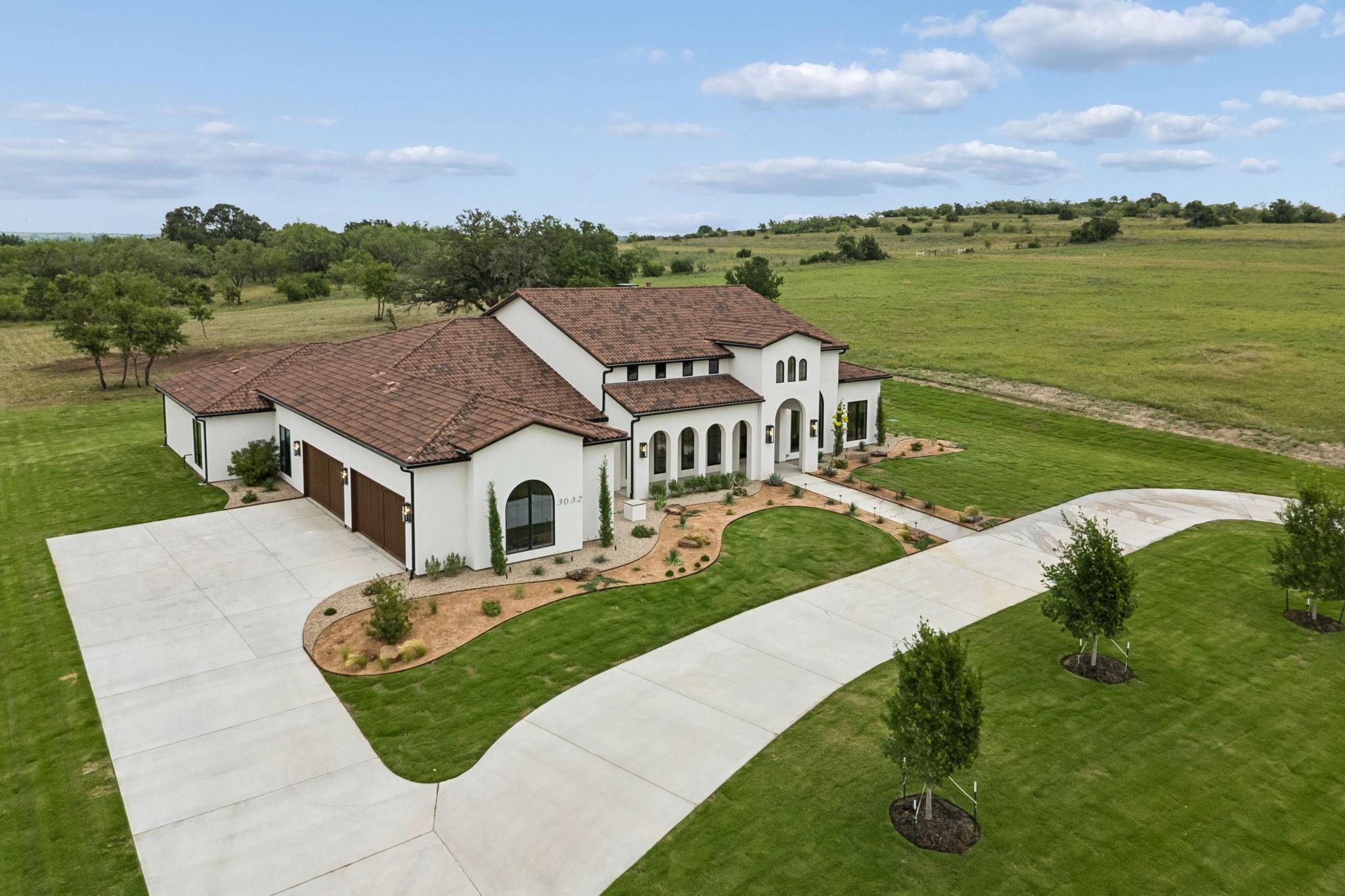 main property photo 38