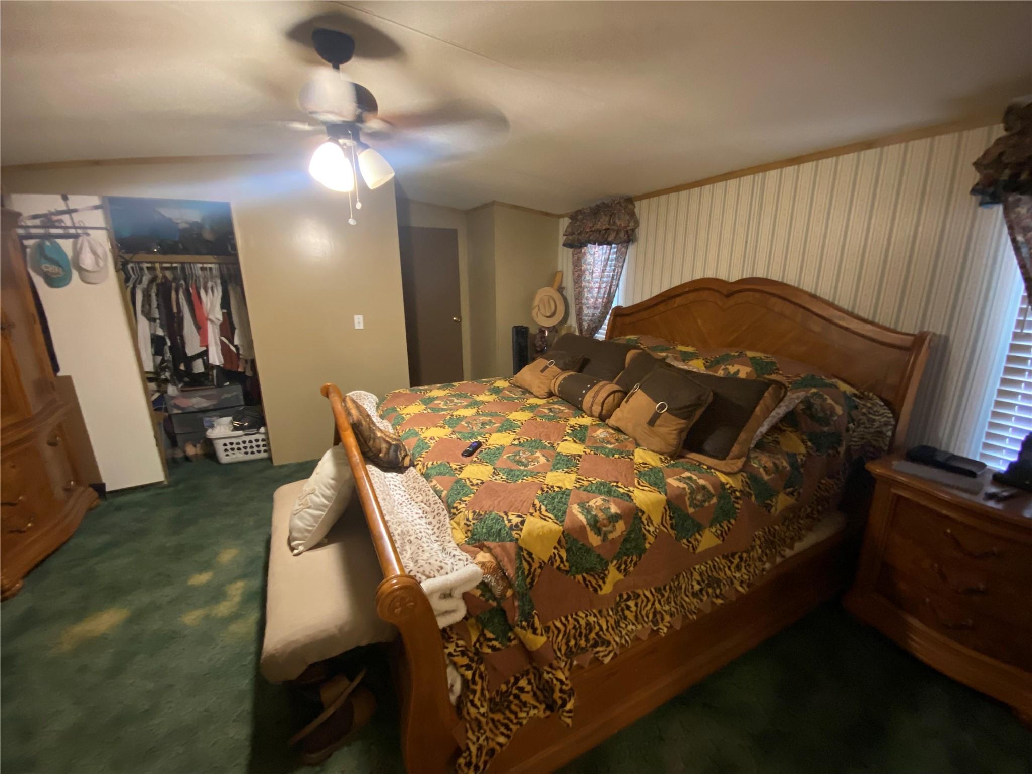 main property photo 15