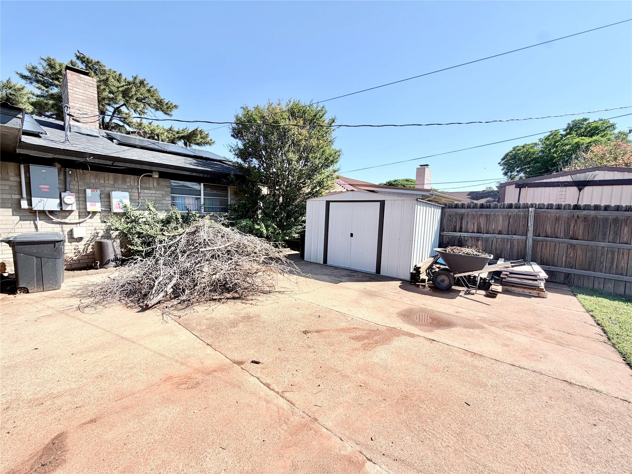 main property photo 31