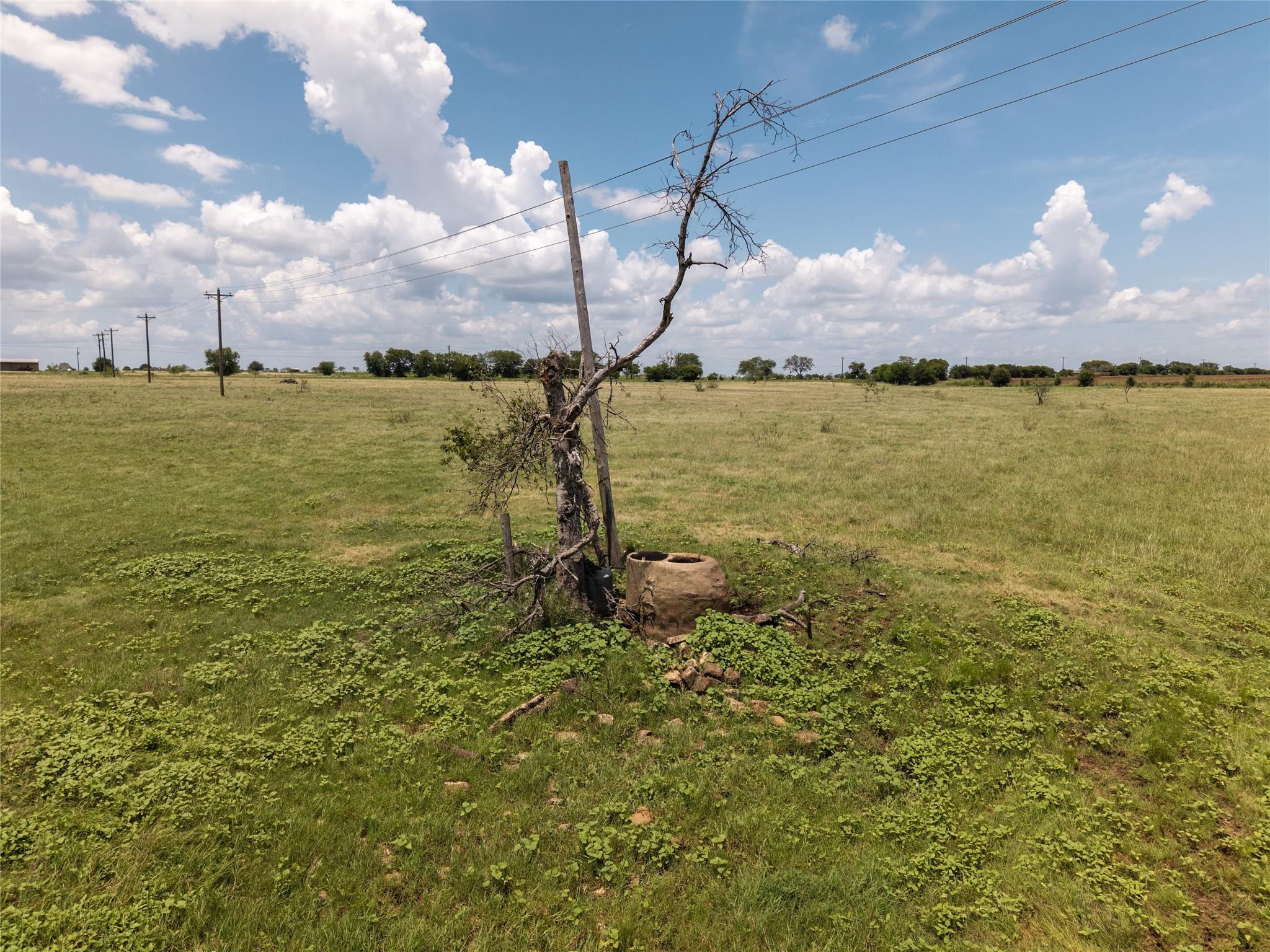 main property photo 16