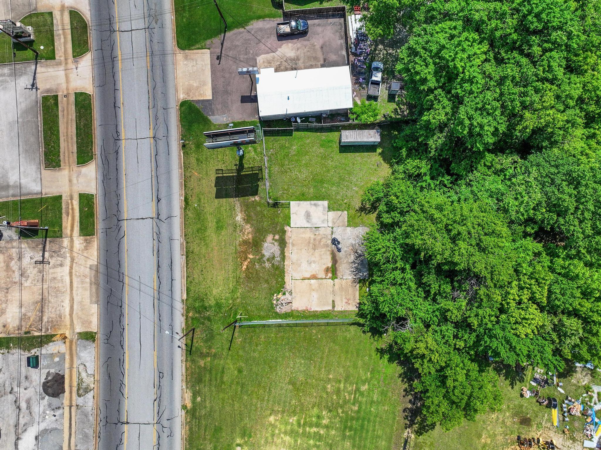main property photo 8