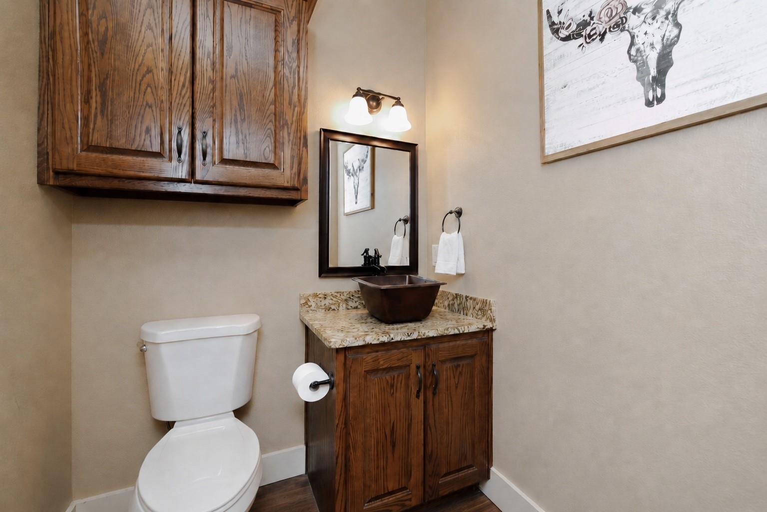 main property photo 18
