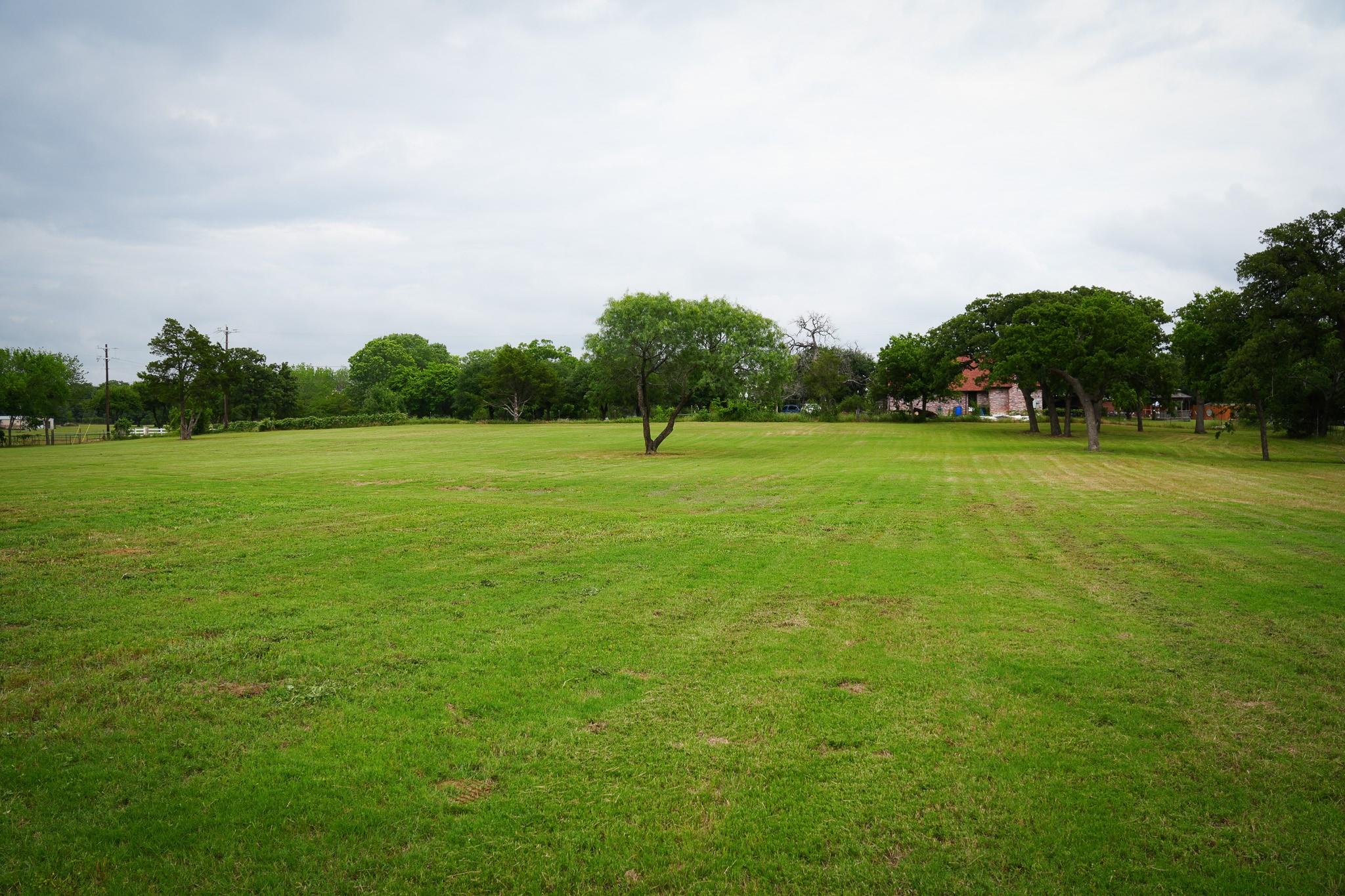 main property photo 14