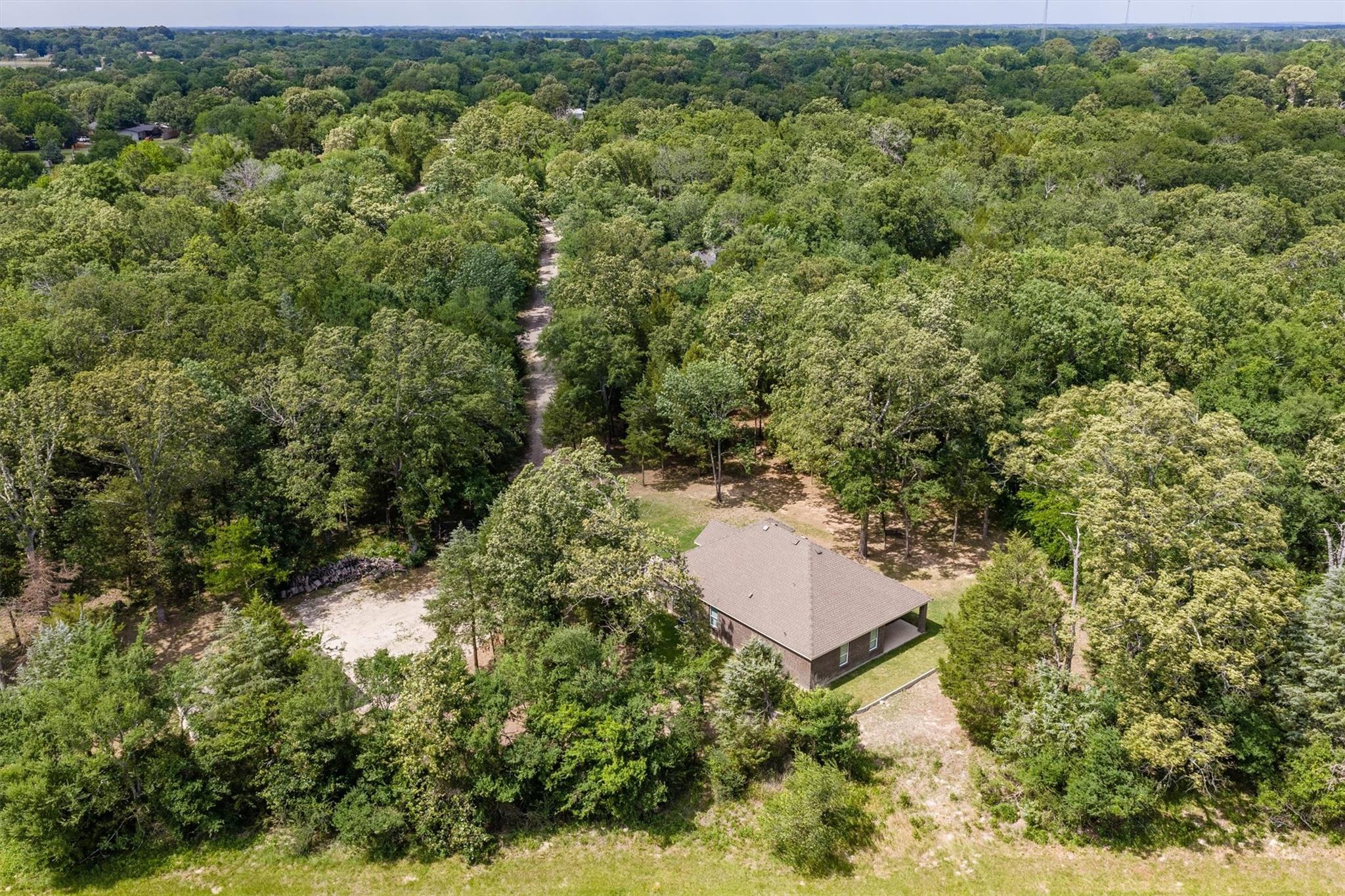 main property photo 37