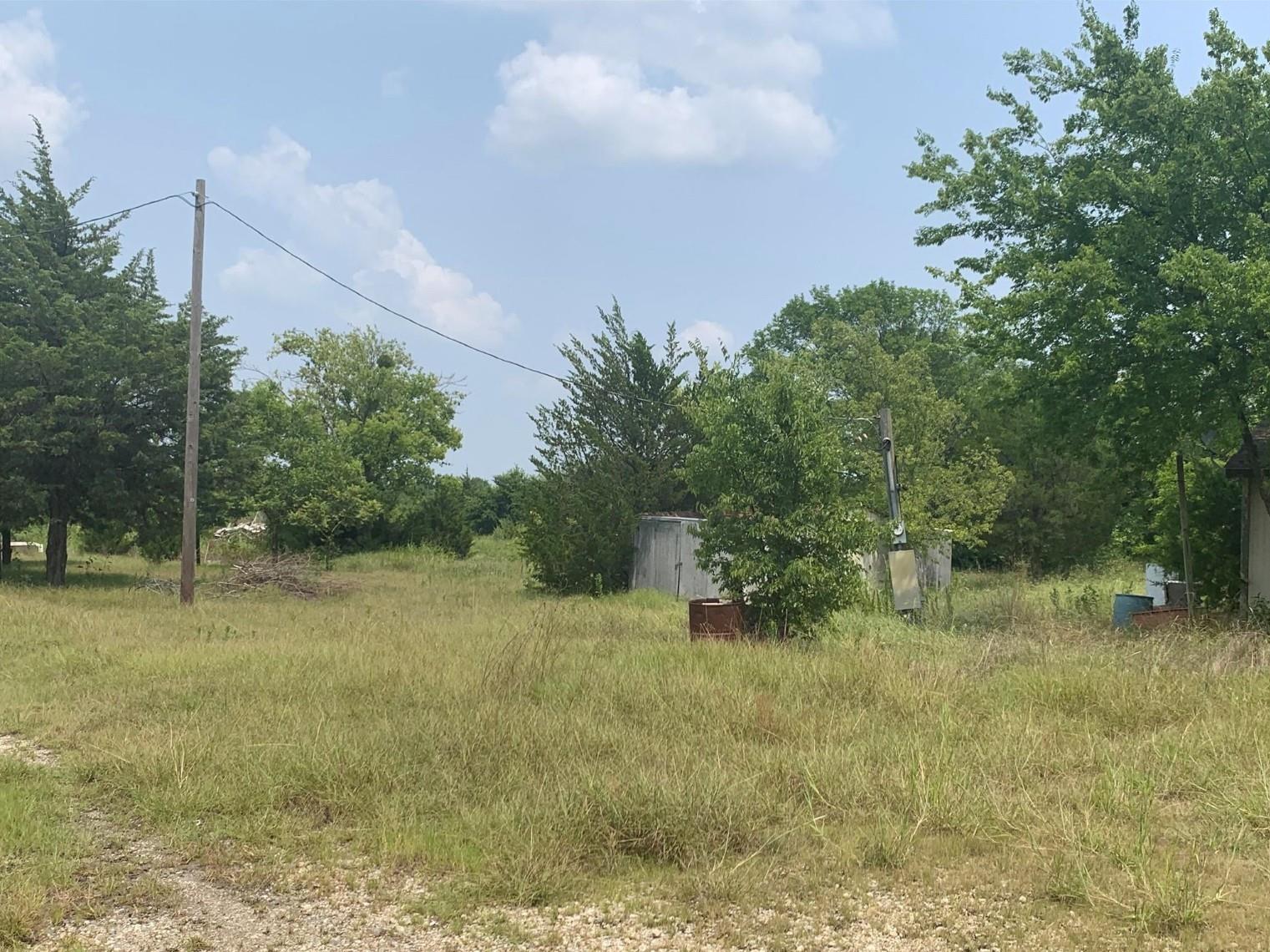 main property photo 10
