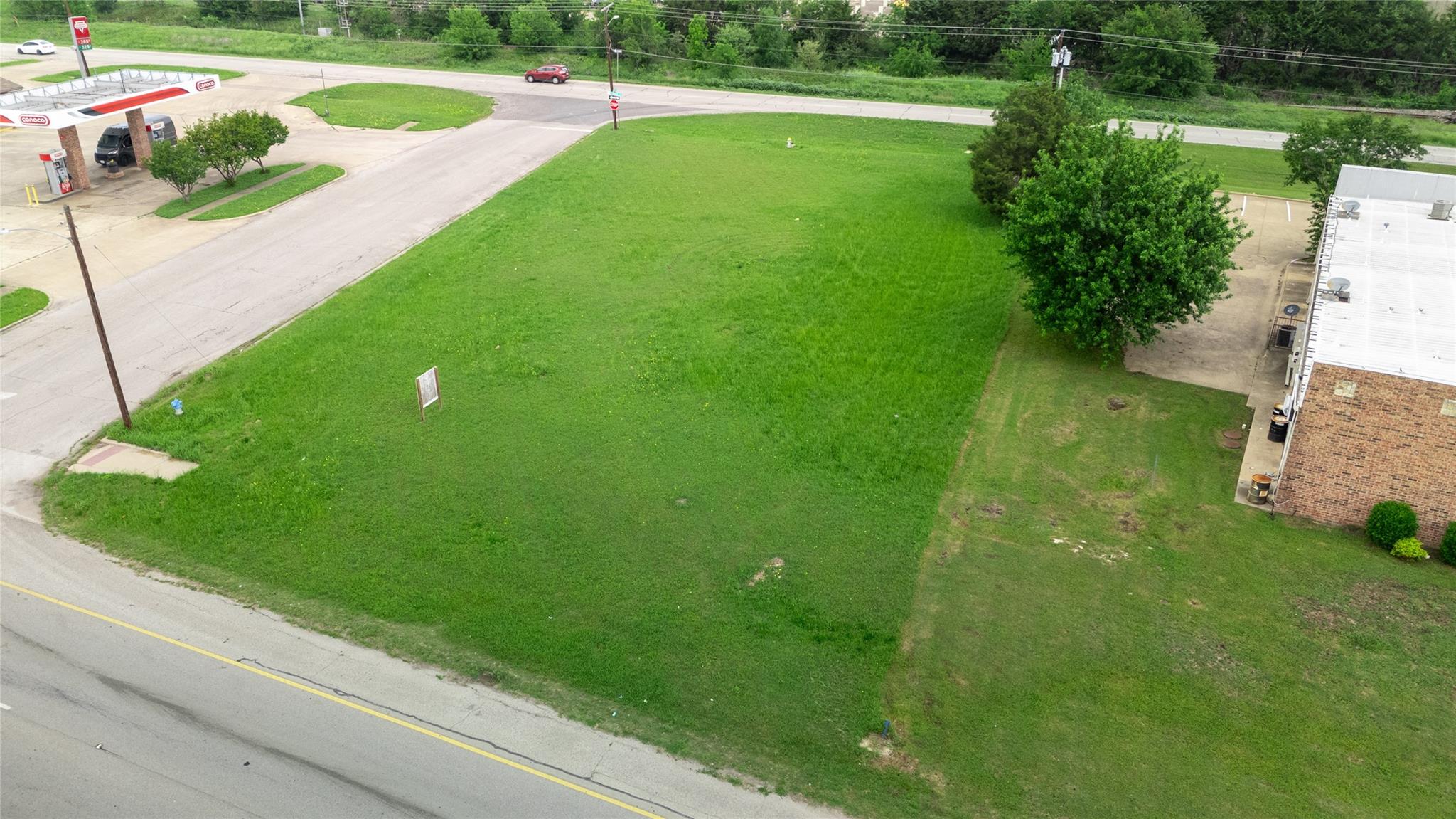 main property photo 20