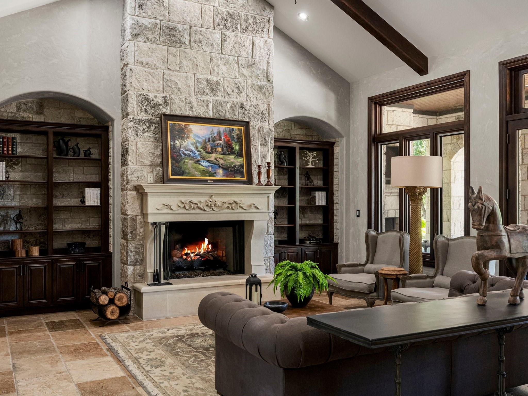 main property photo 3