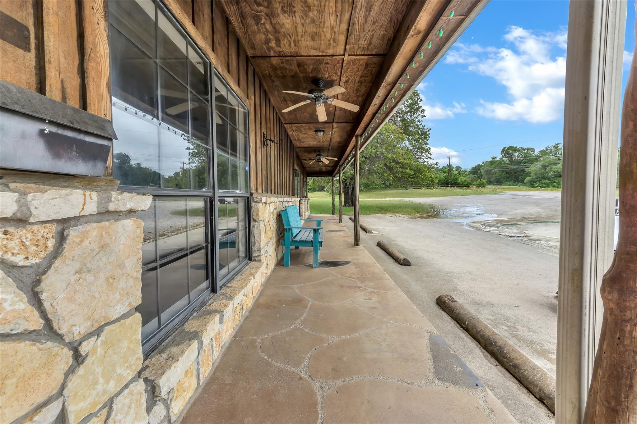 main property photo 7