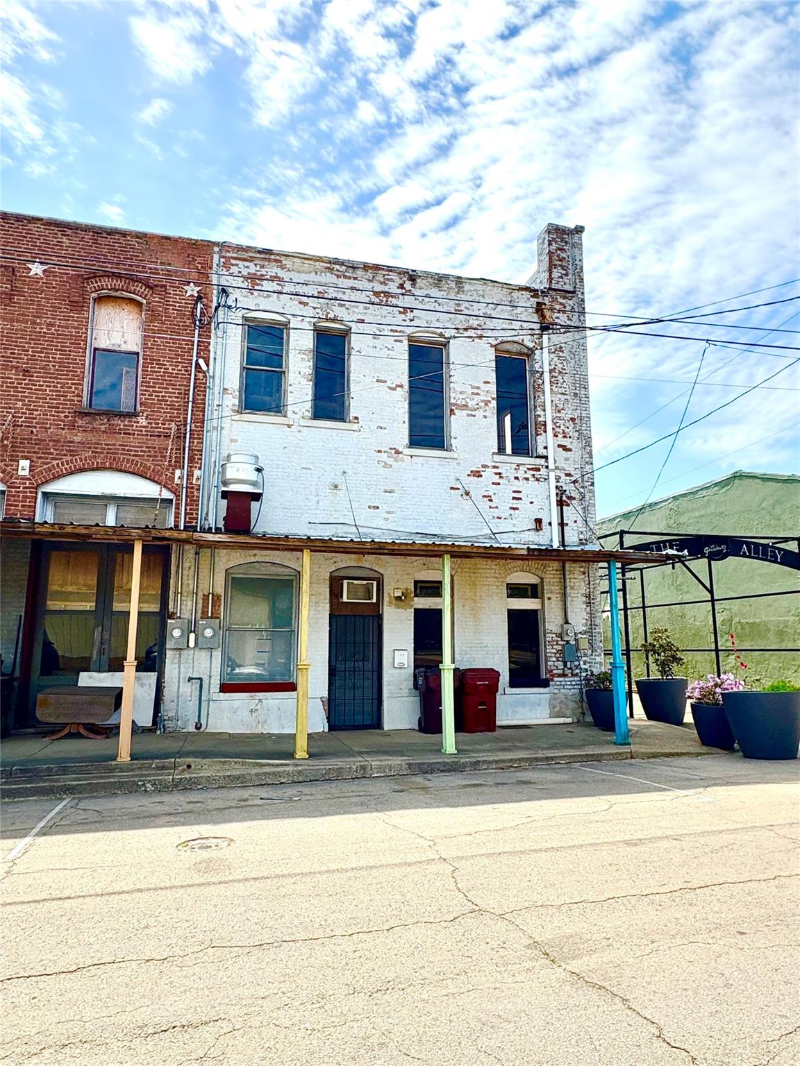 main property photo 14