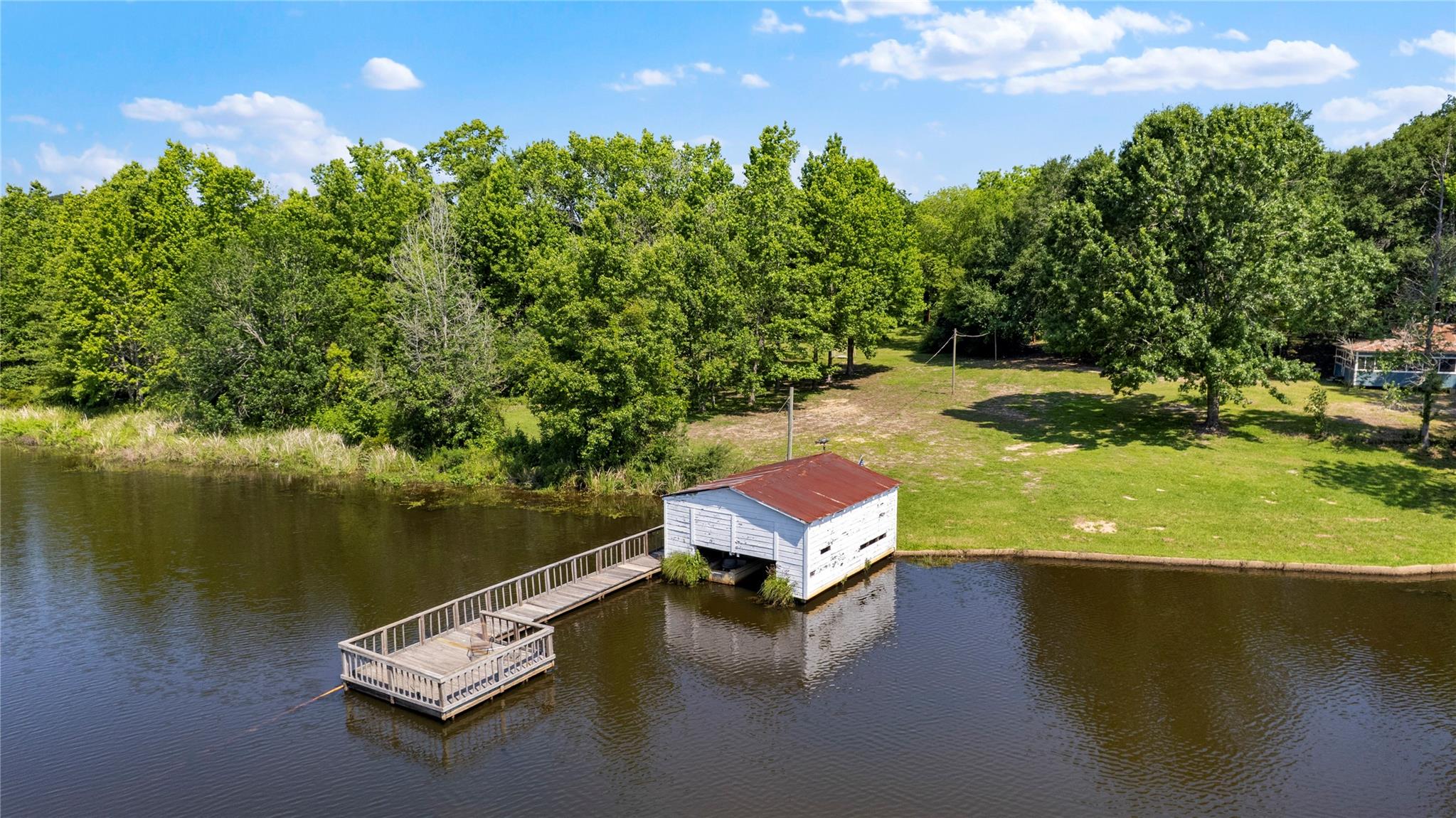 main property photo 38
