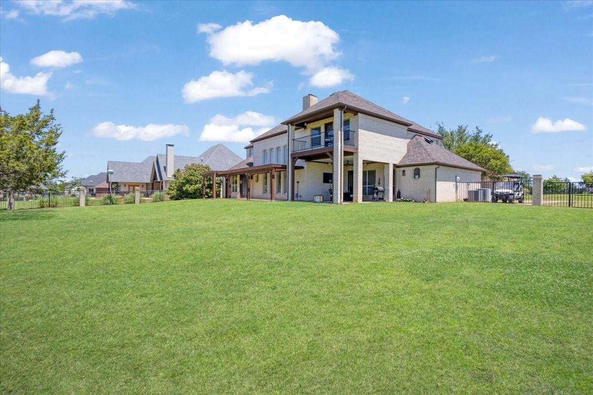 main property photo 35