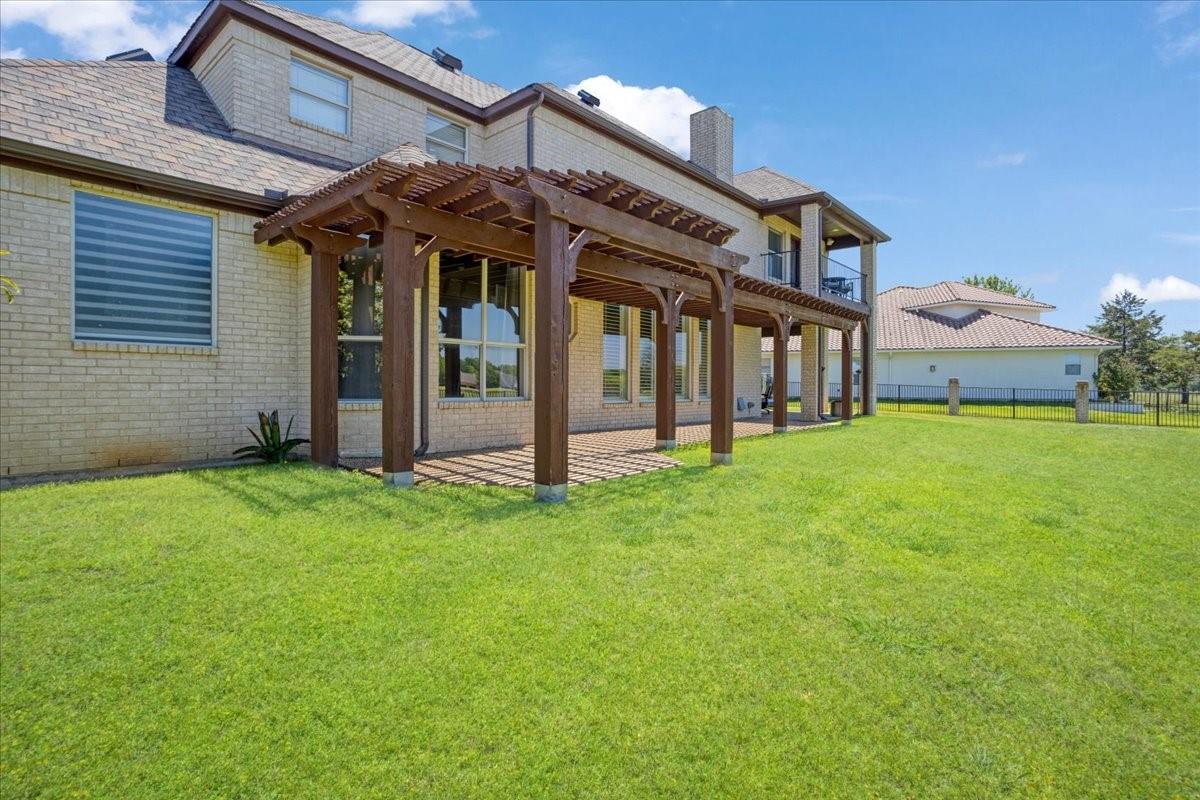 main property photo 38