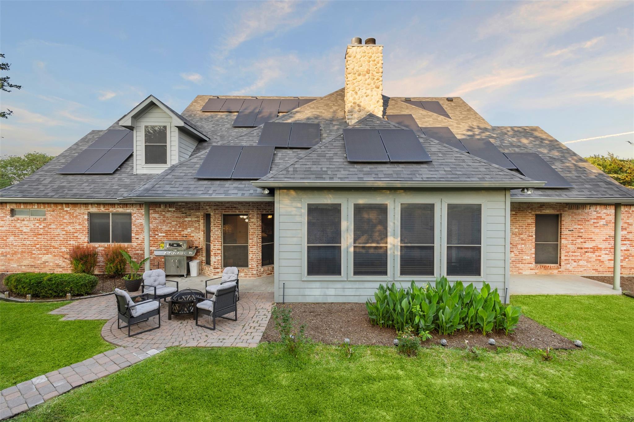main property photo 34