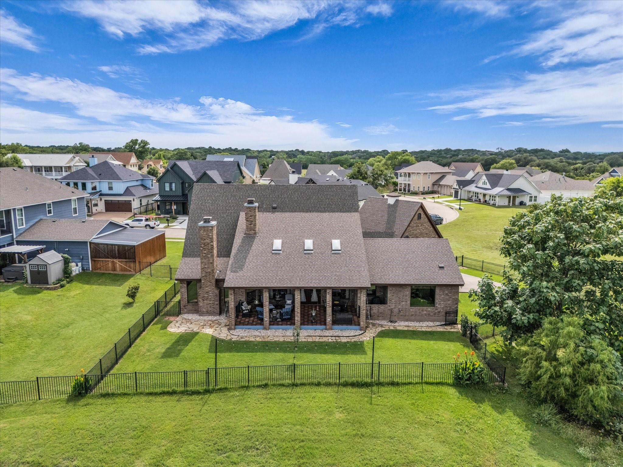 main property photo 33