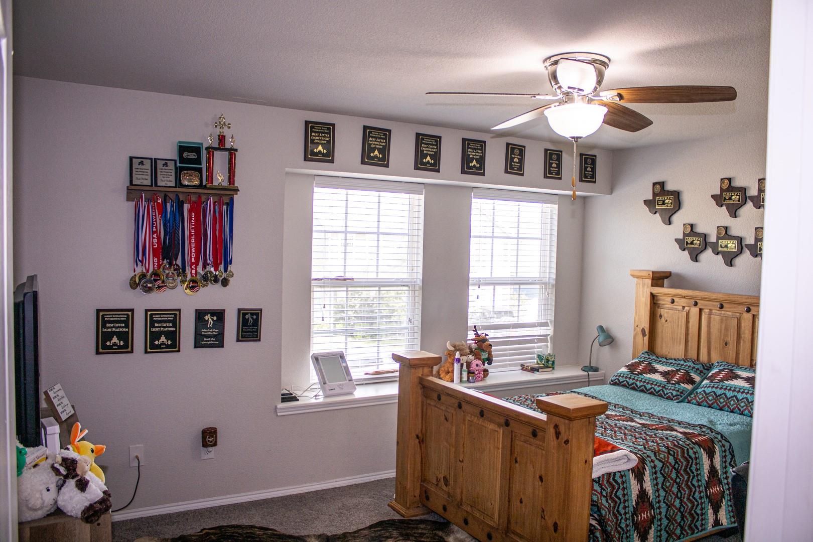 main property photo 30