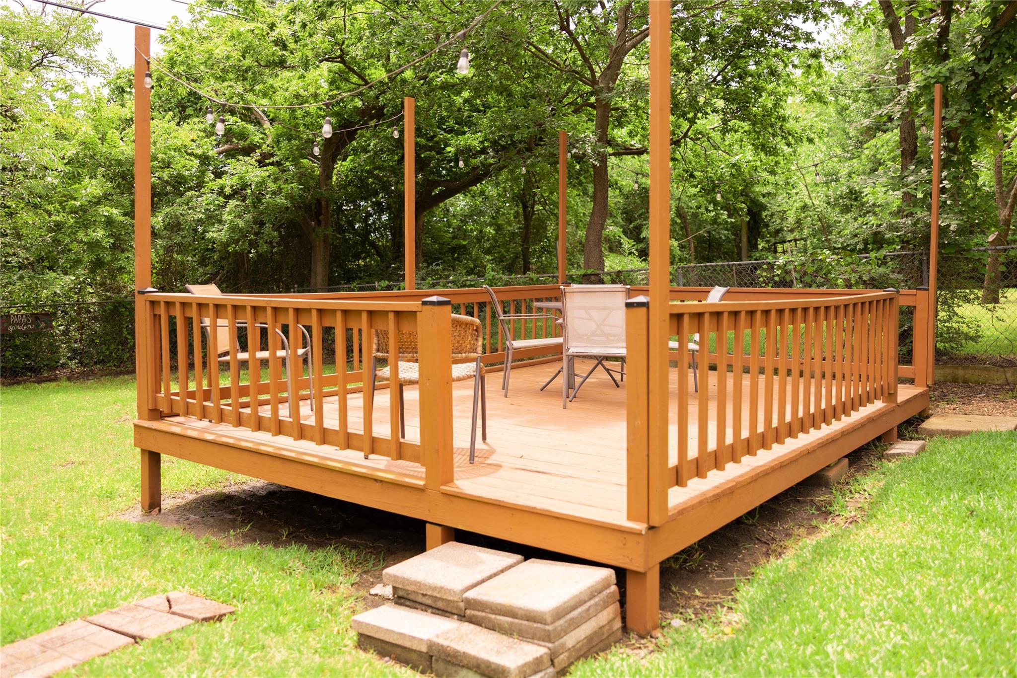 main property photo 28