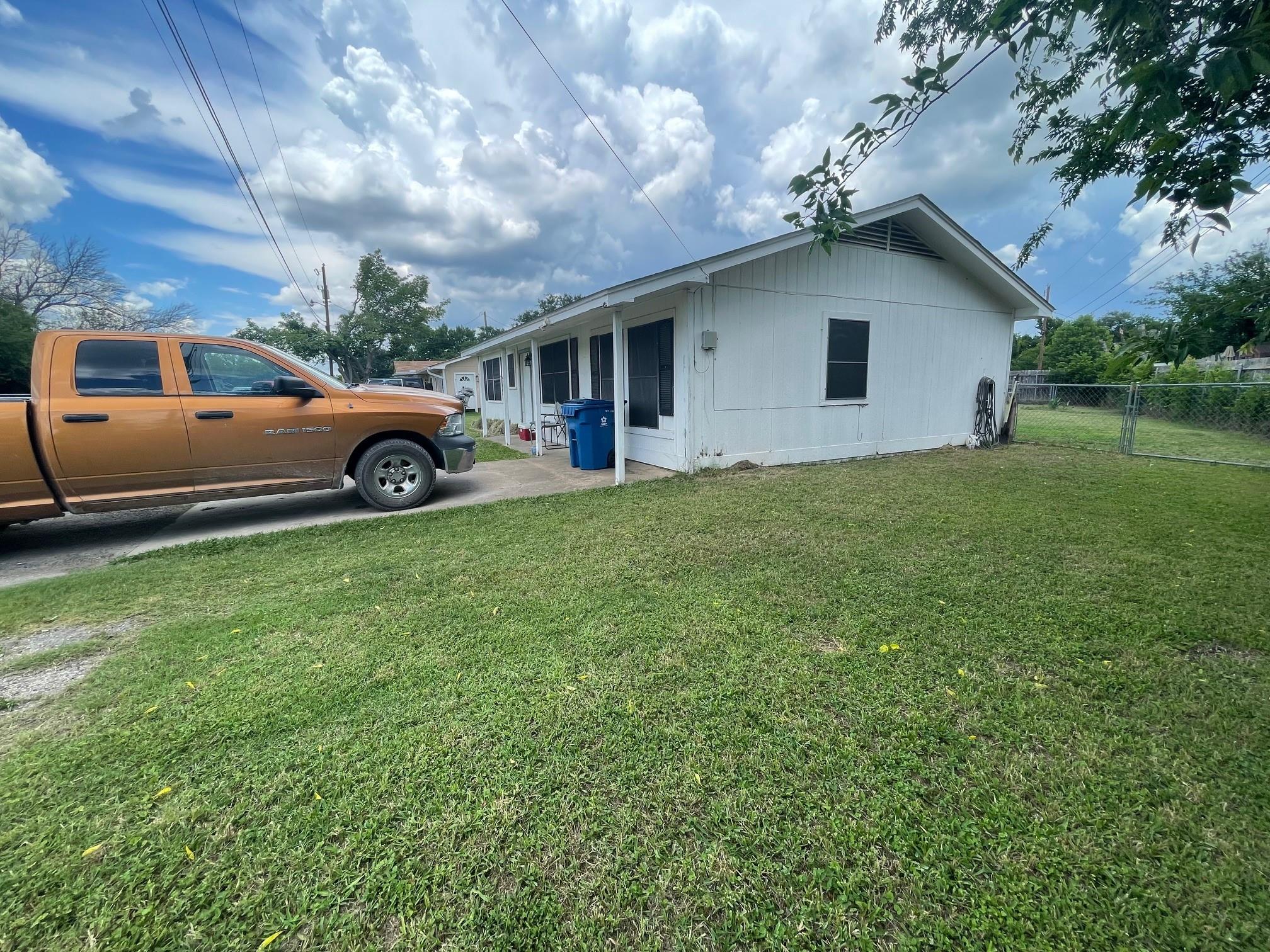main property photo 3