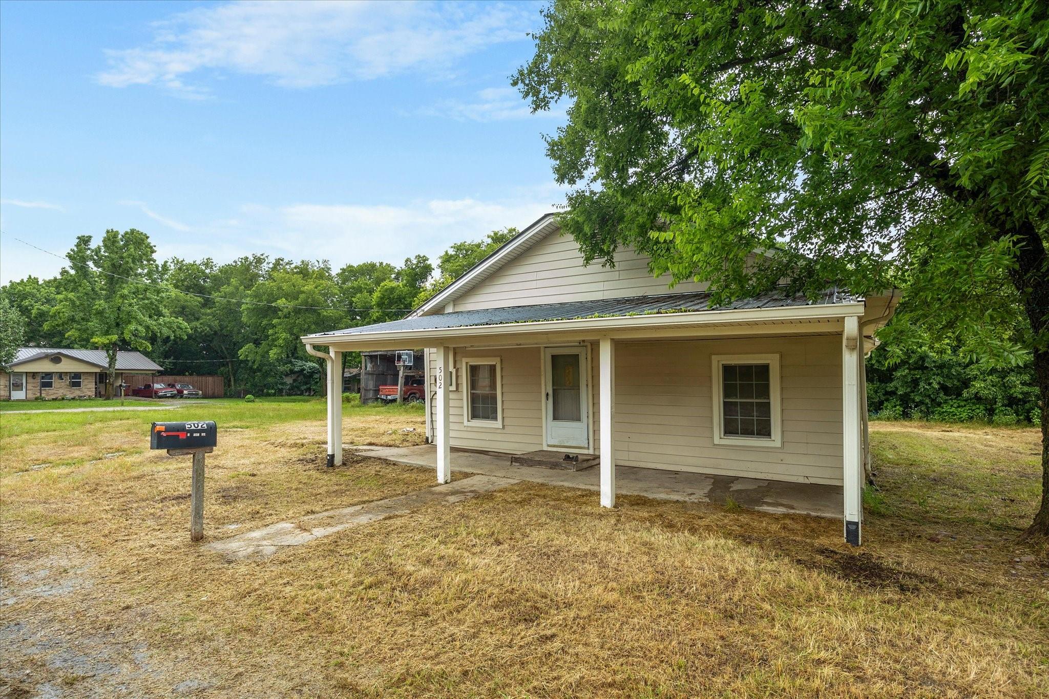 main property photo 1