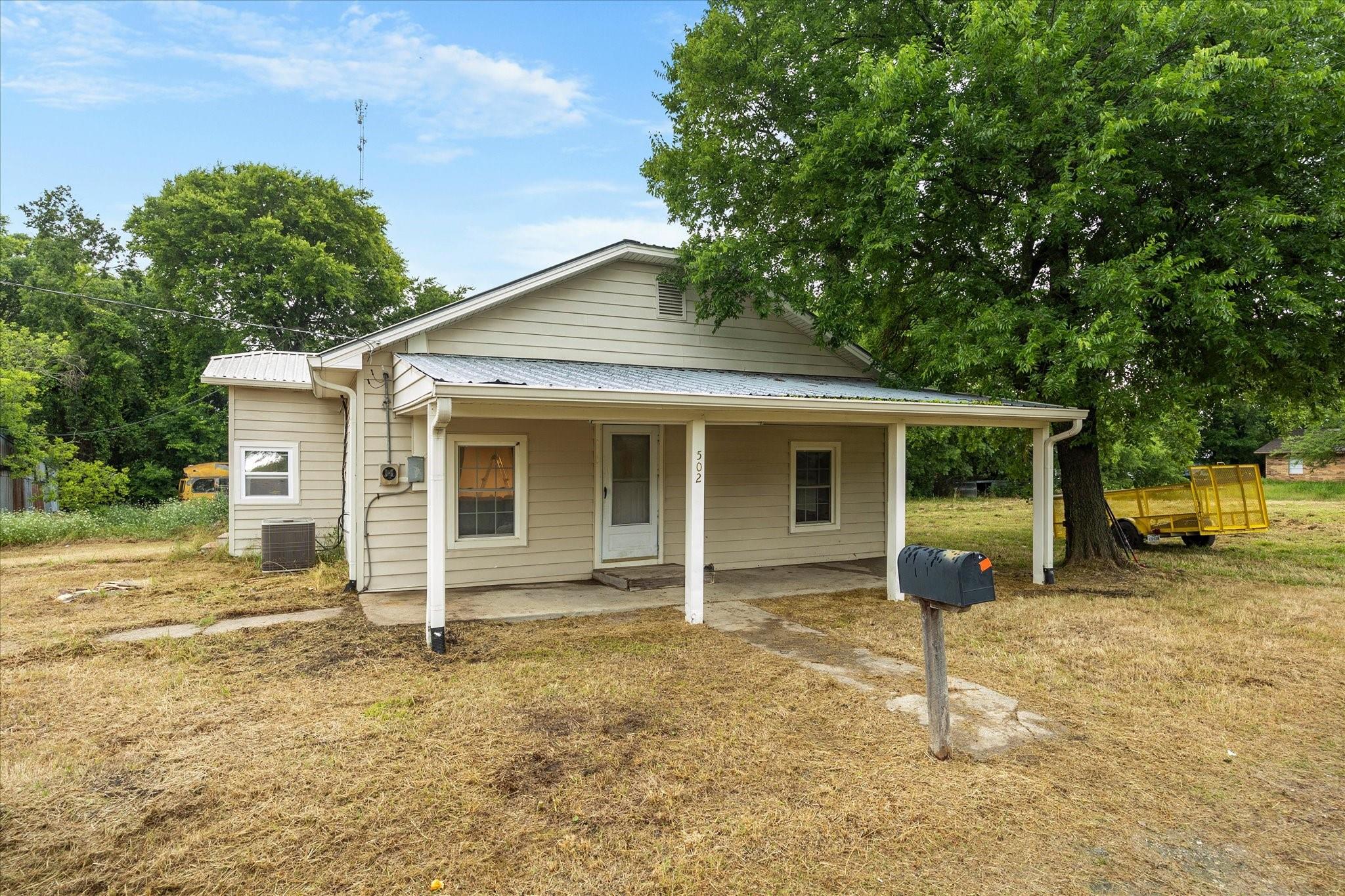 main property photo 2