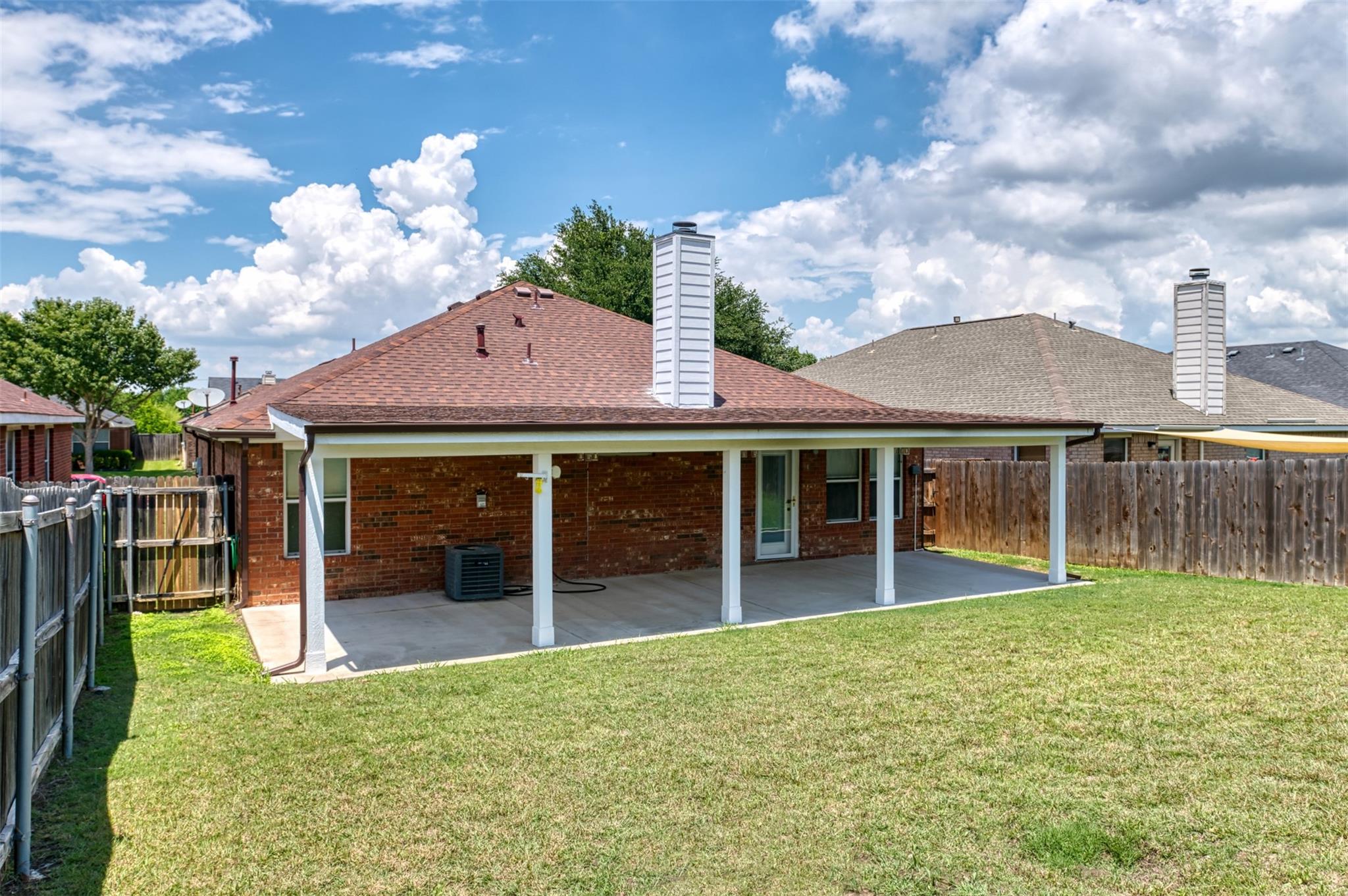 main property photo 31