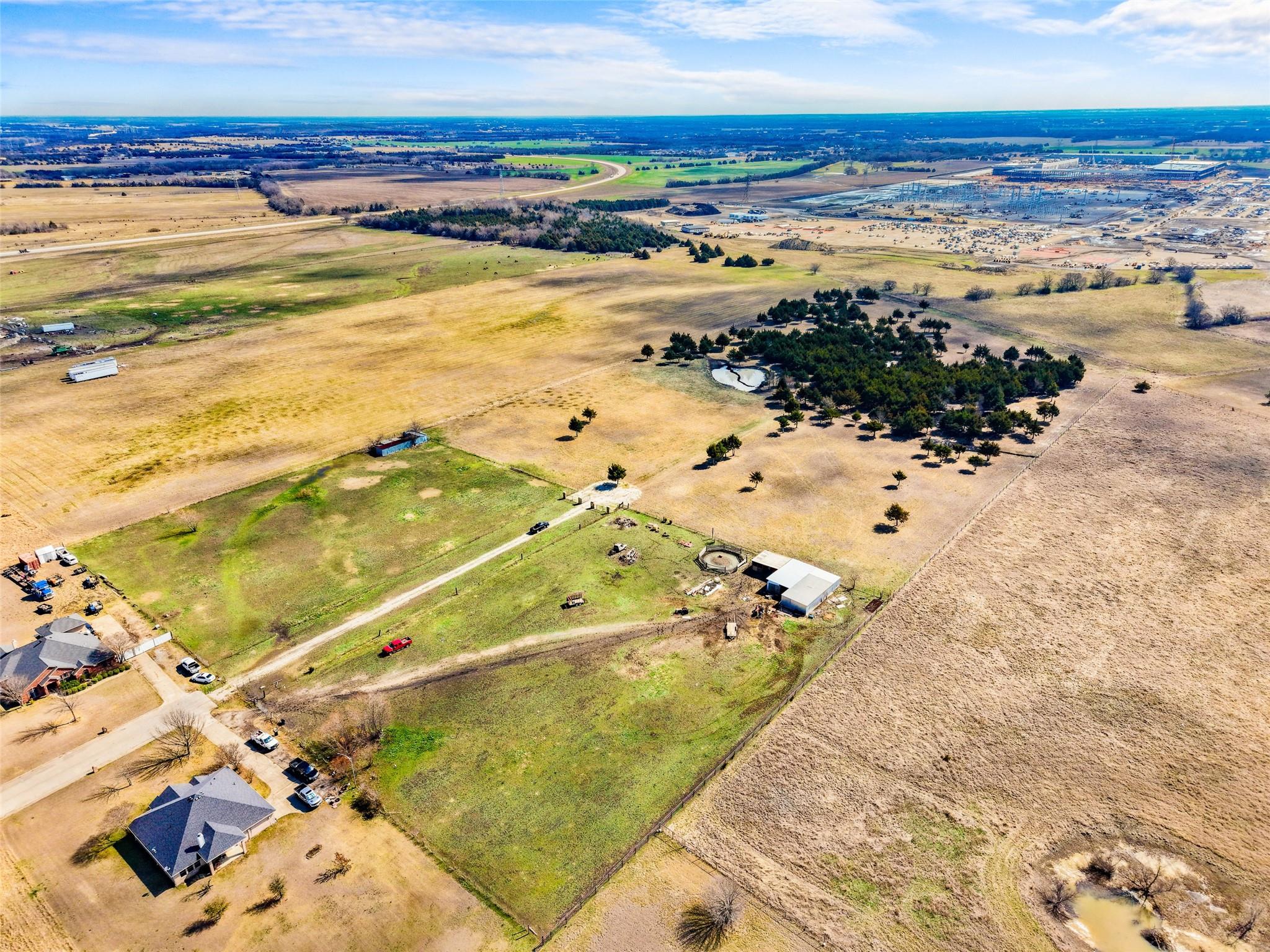 main property photo 13