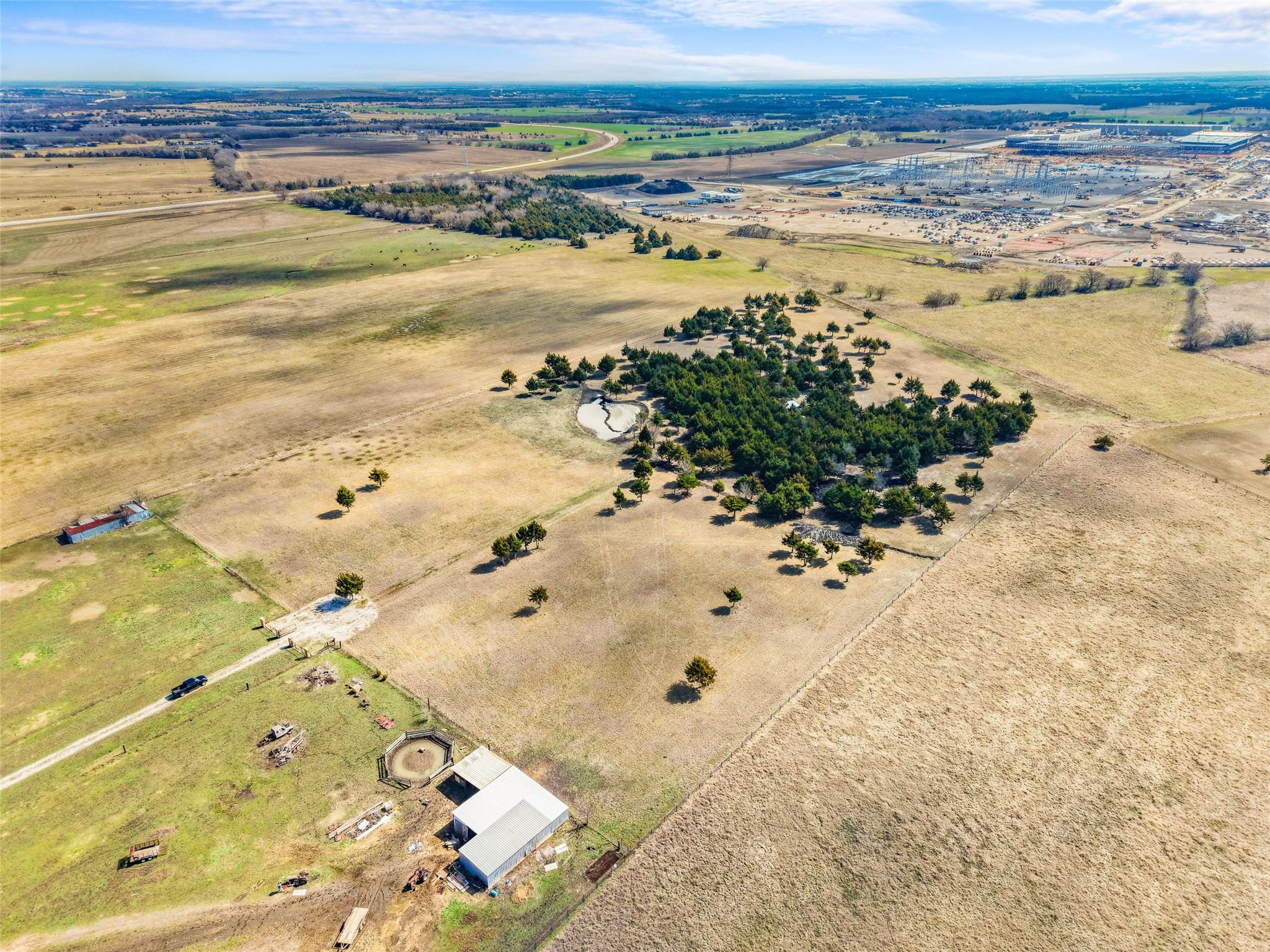 main property photo 14
