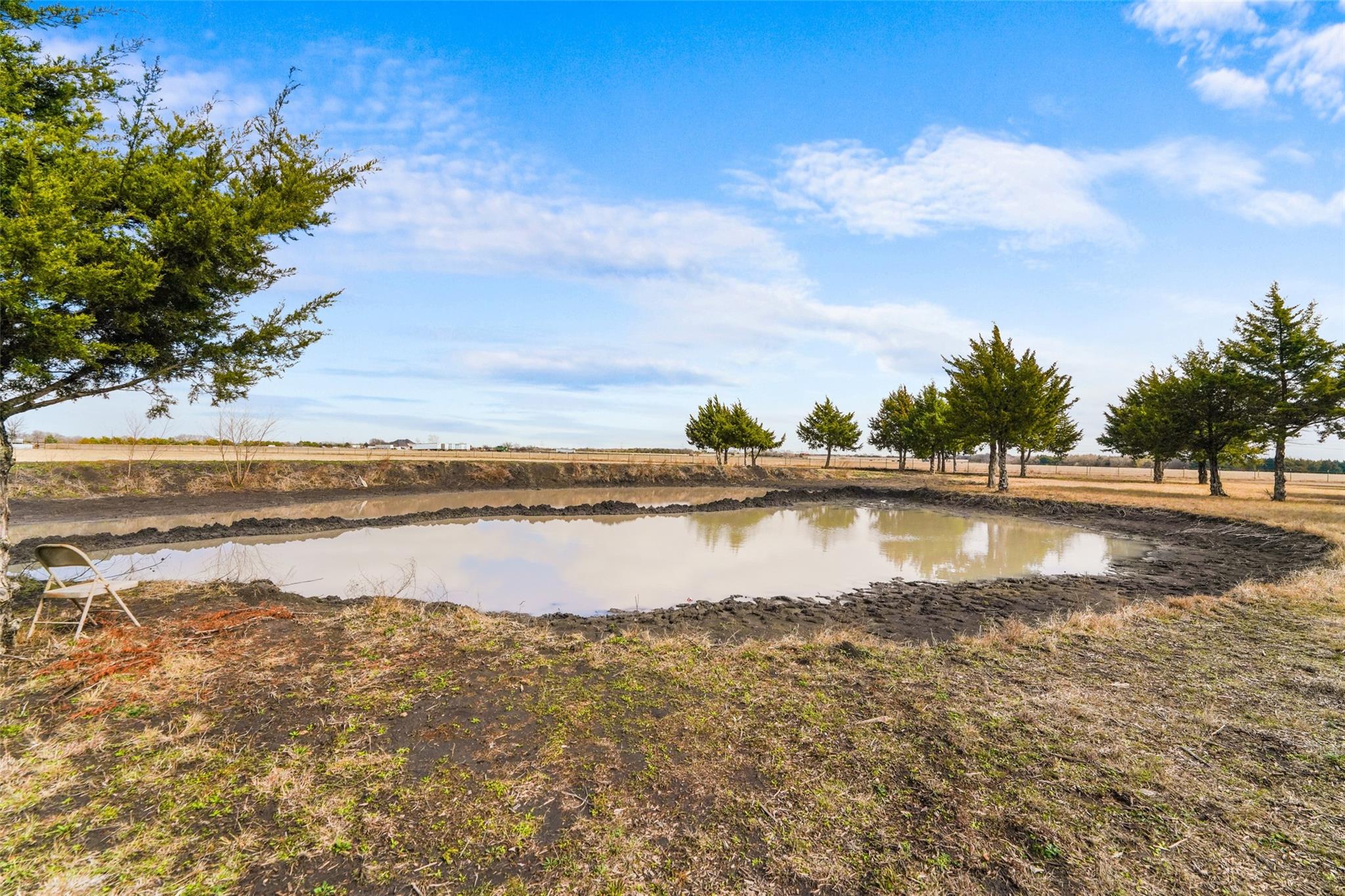 main property photo 9