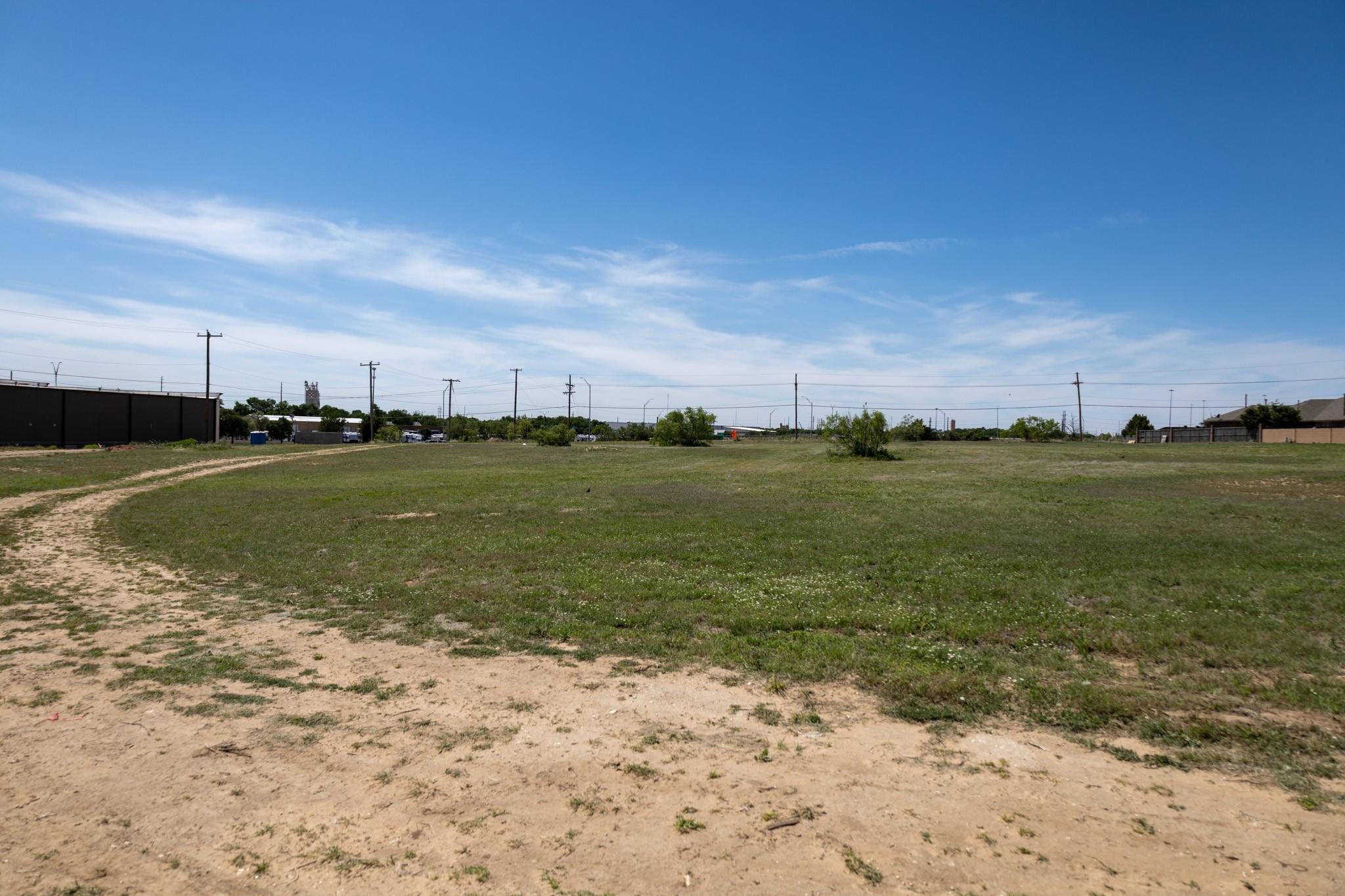 main property photo 12