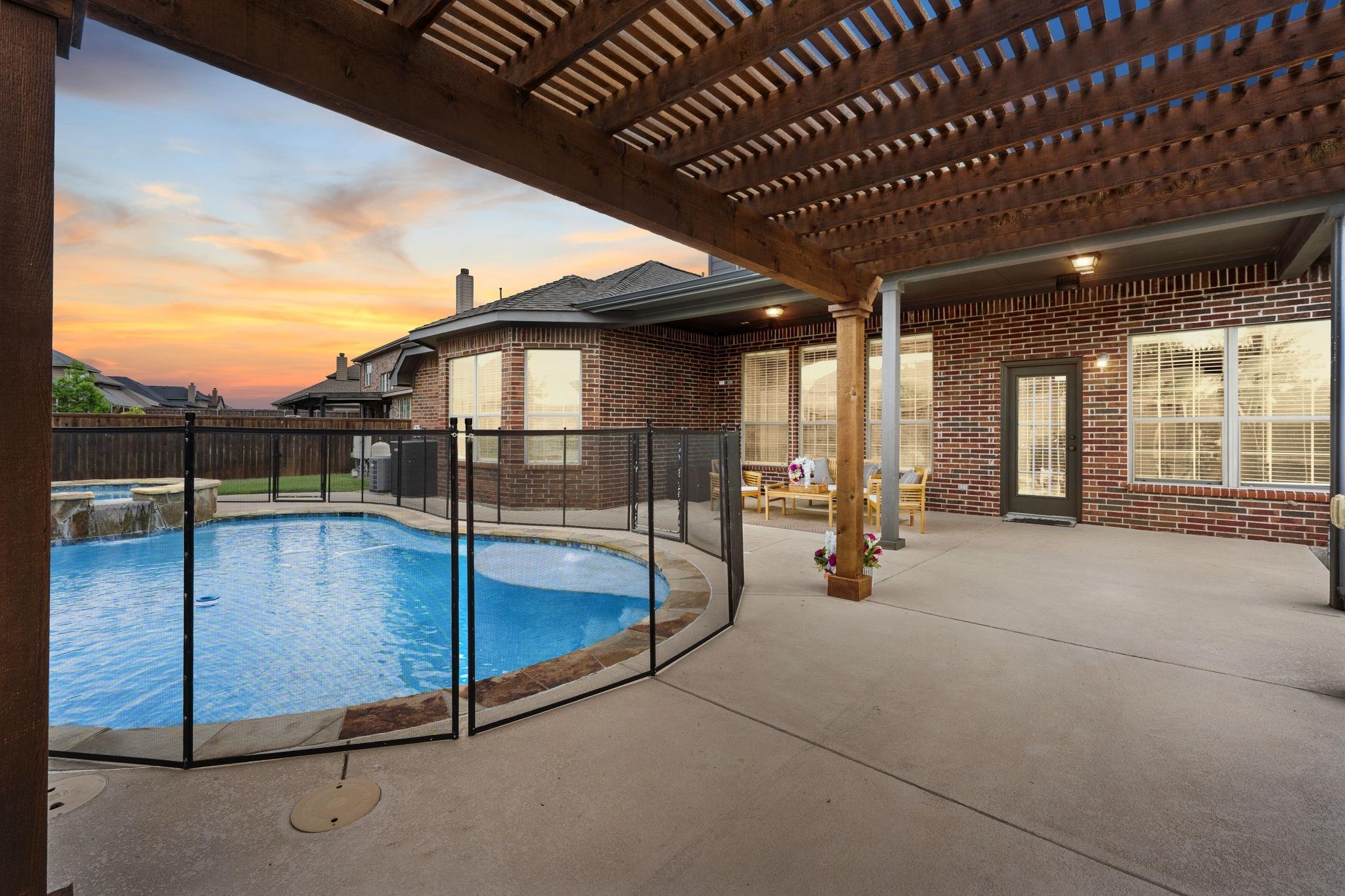 main property photo 29