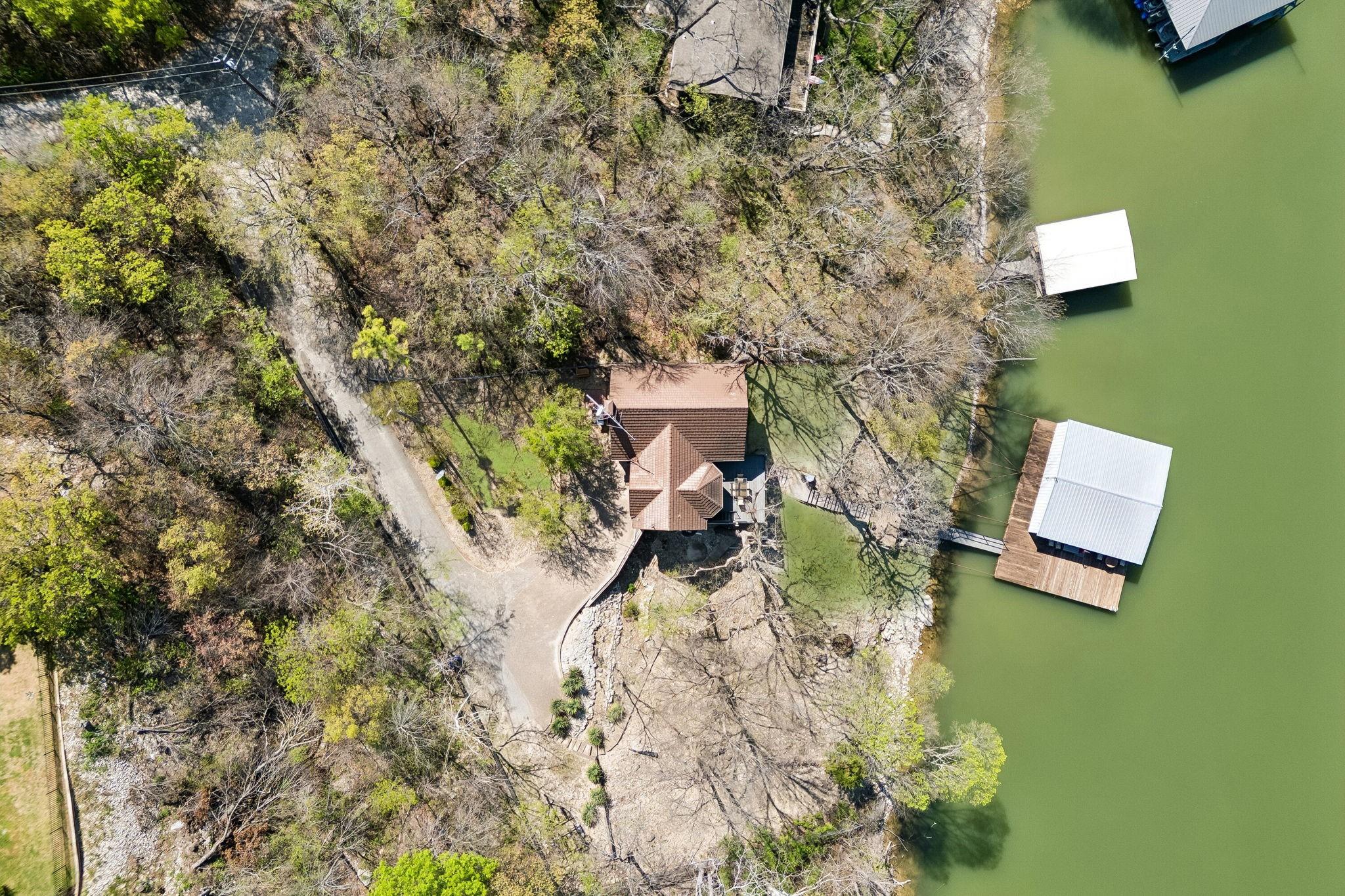main property photo 16
