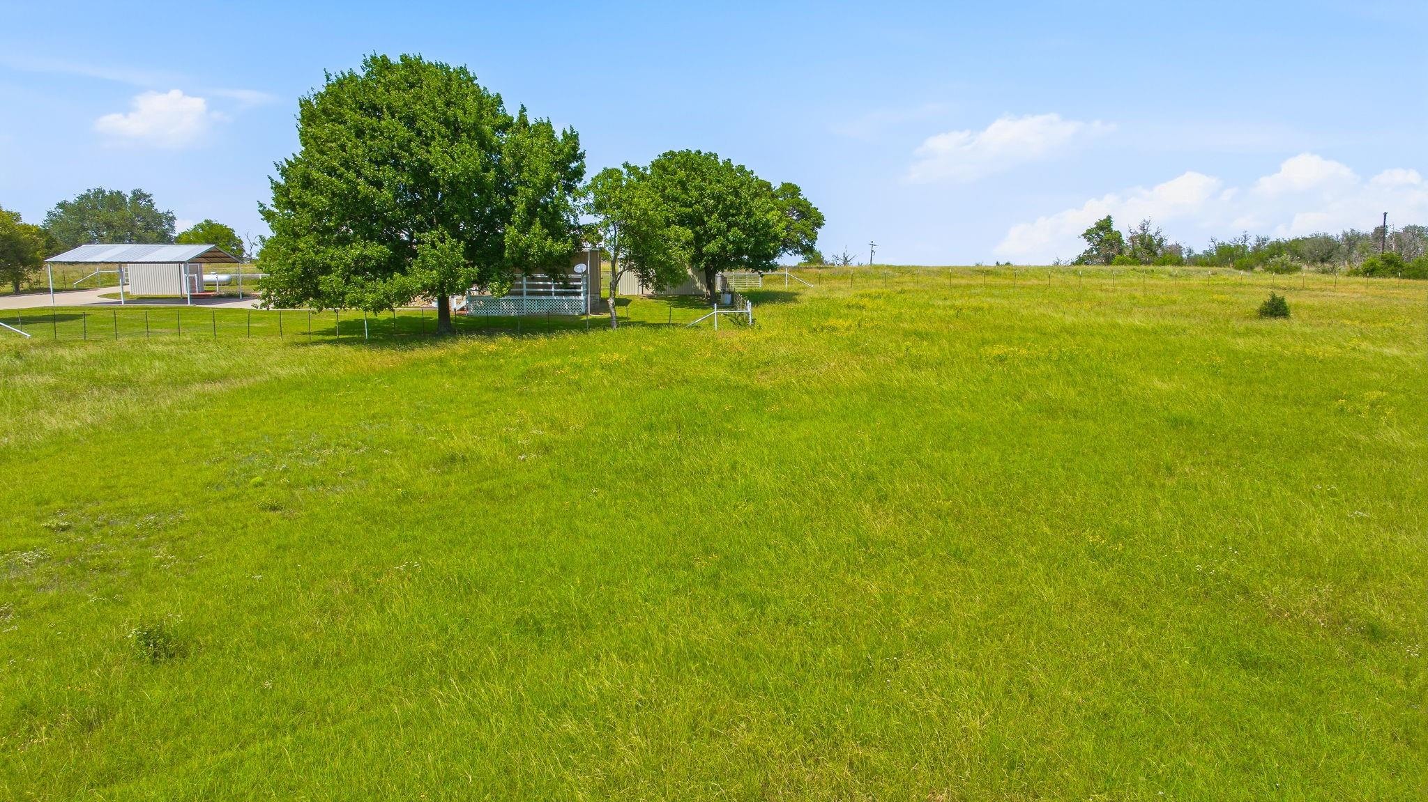 main property photo 29