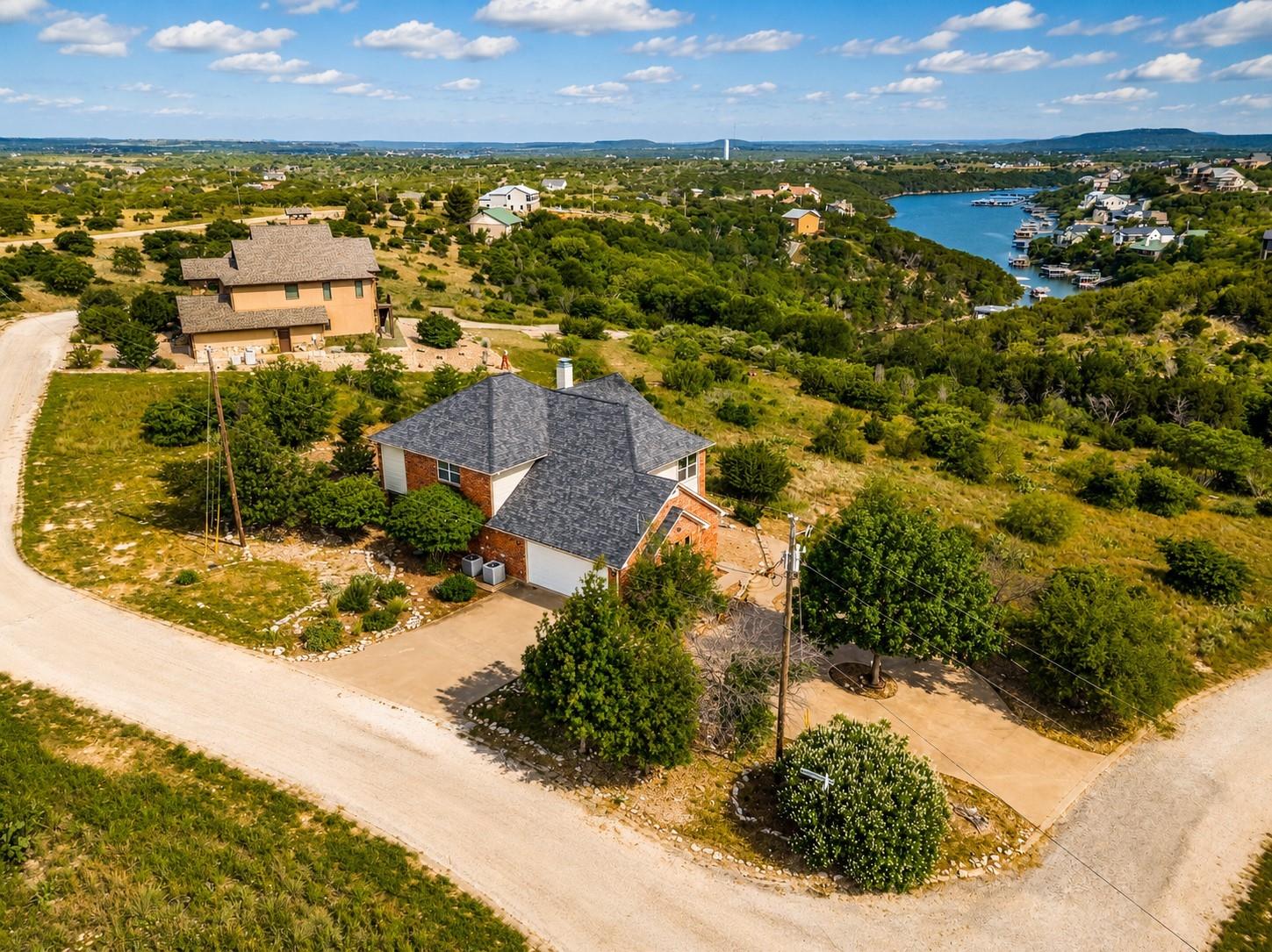 main property photo 24