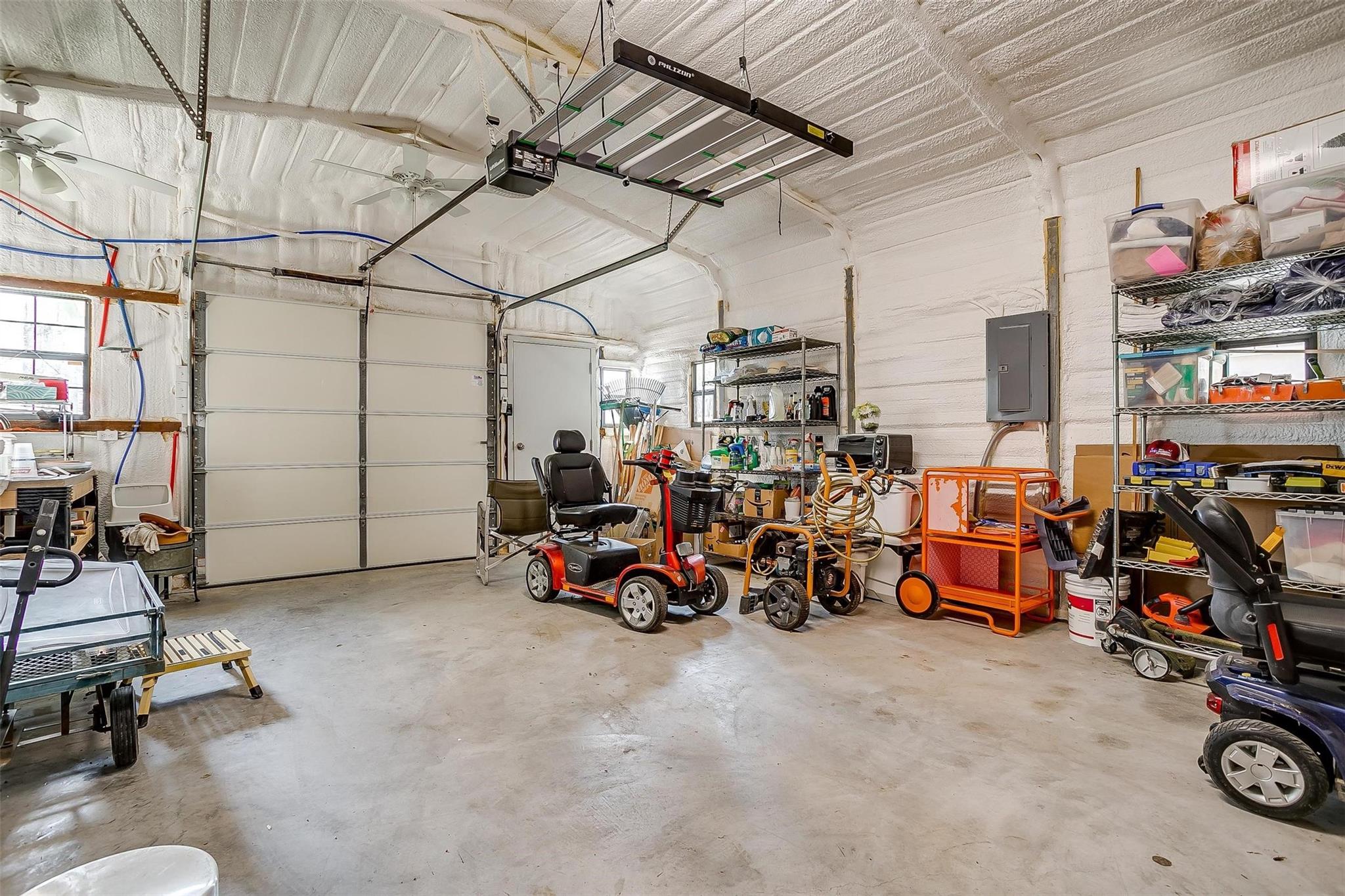 main property photo 19