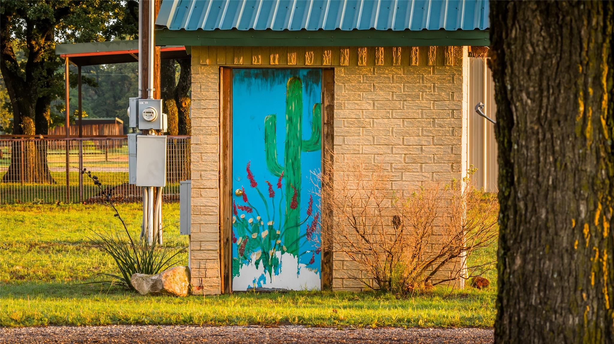 main property photo 39