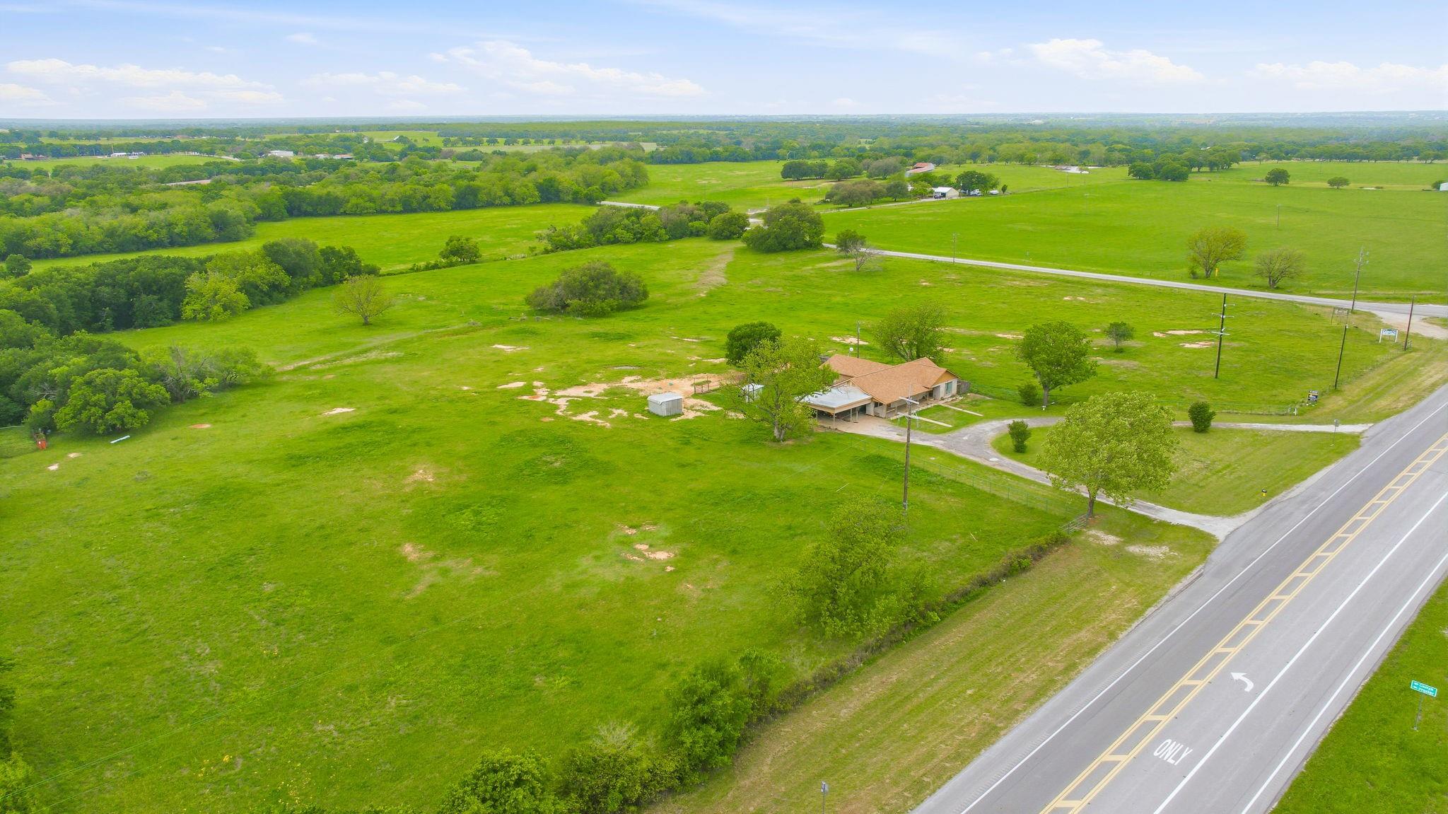 main property photo 6