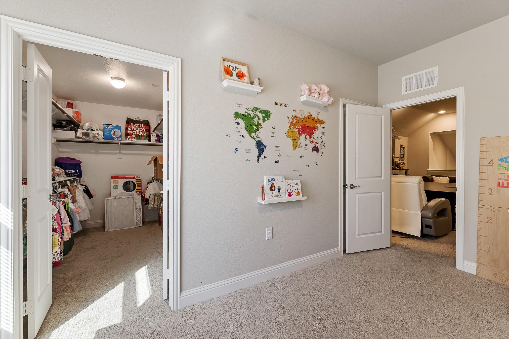 property viewer photo 31