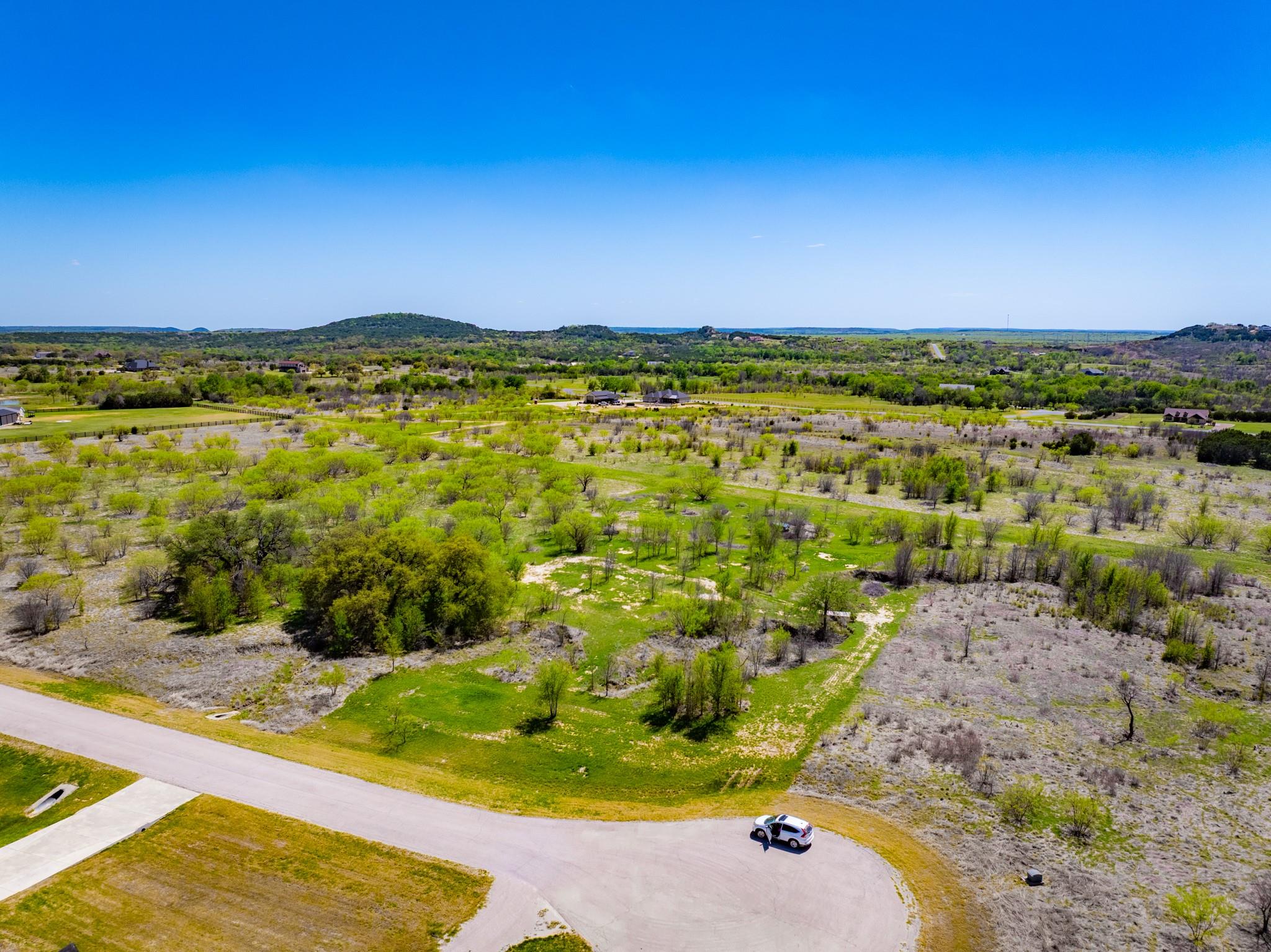 main property photo 17