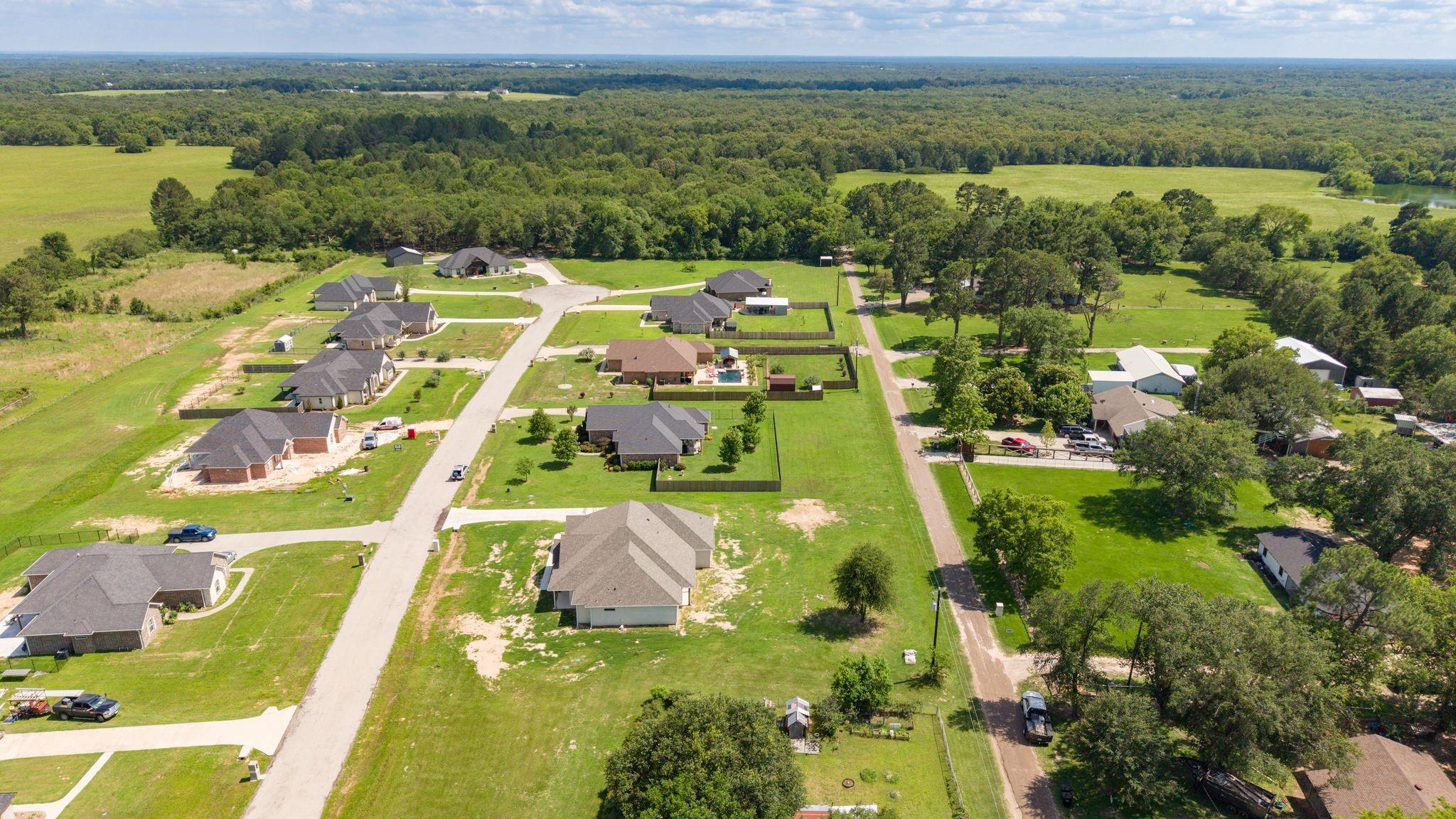 main property photo 36