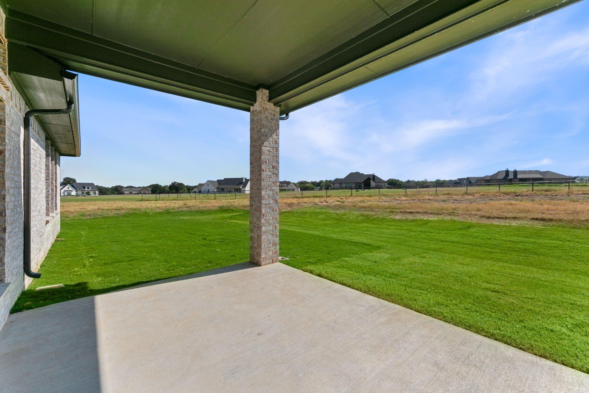 main property photo 24